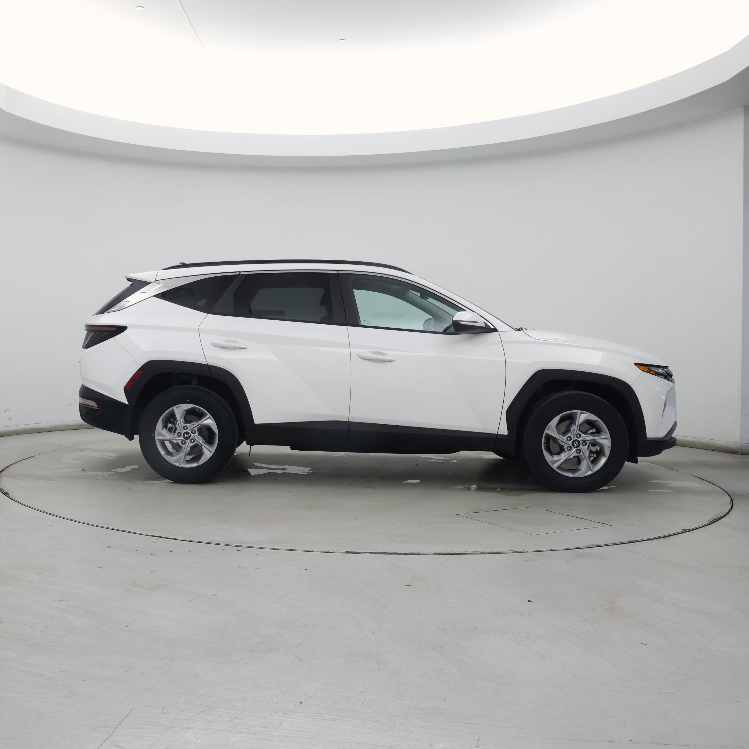 Thumbnail: 2023 Hyundai Tucson - 7