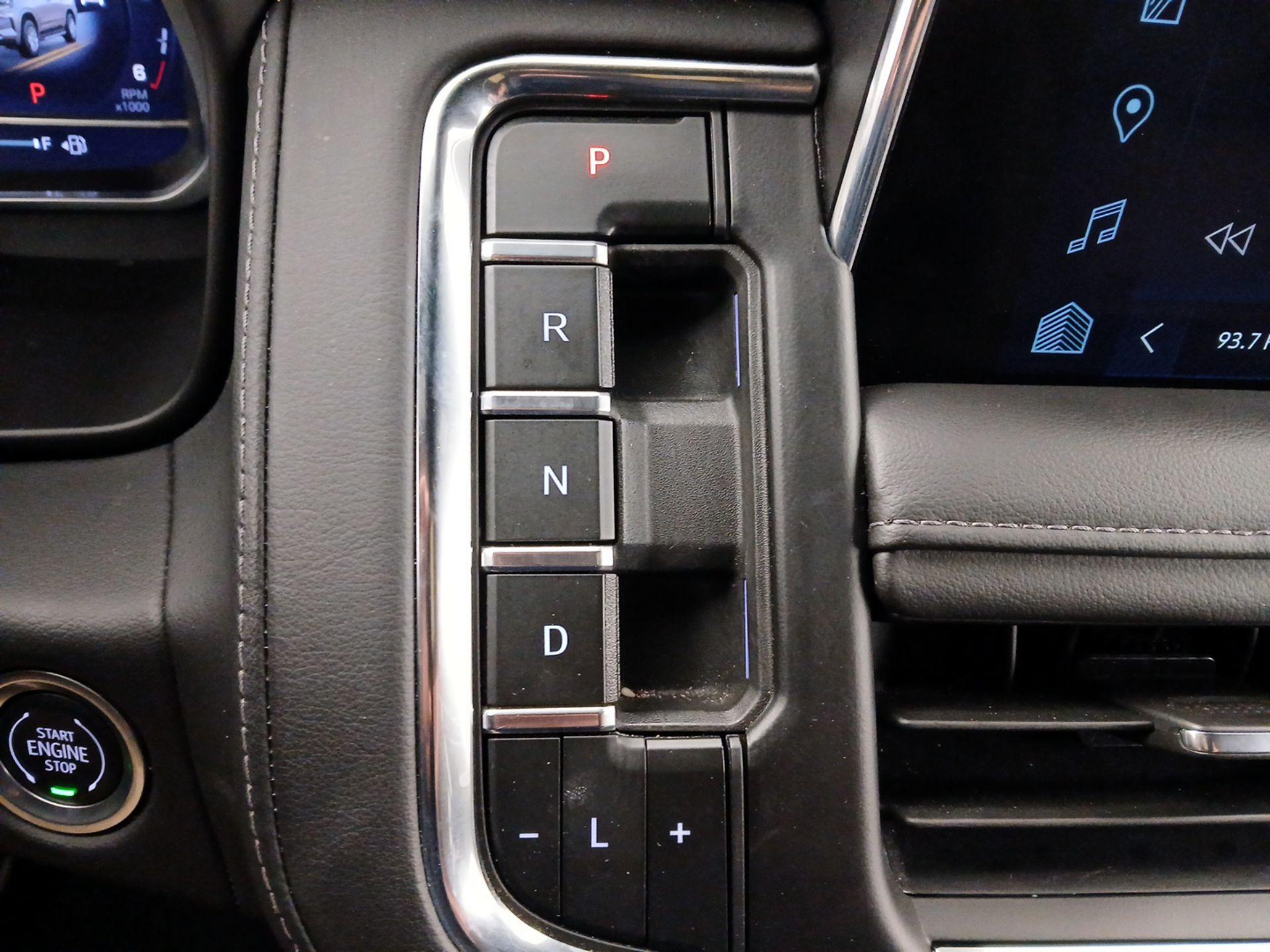 Thumbnail: 2024 Chevrolet Tahoe - 17