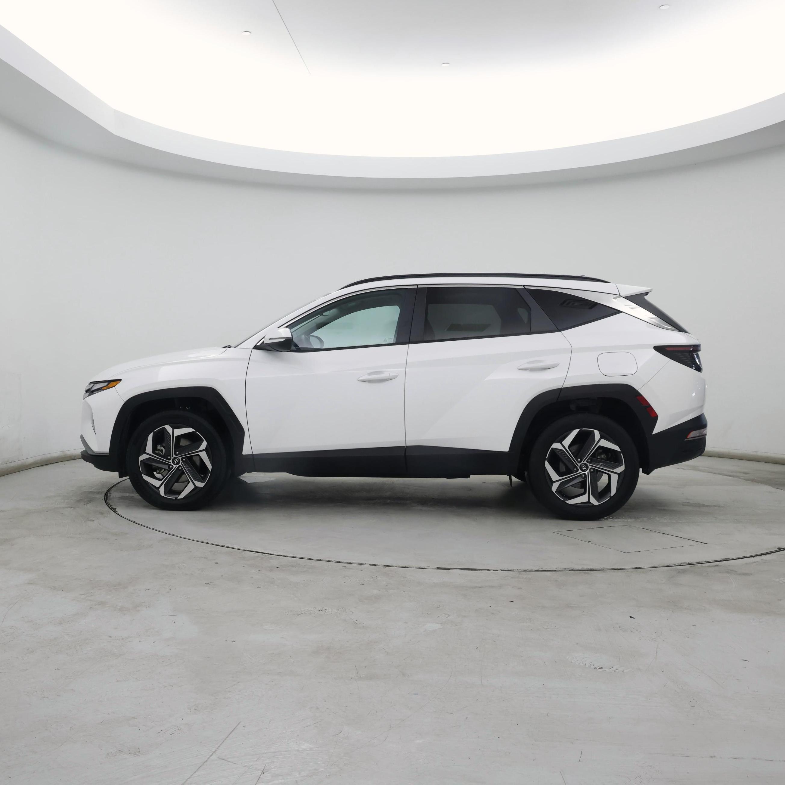 Thumbnail: 2023 Hyundai Tucson - 3