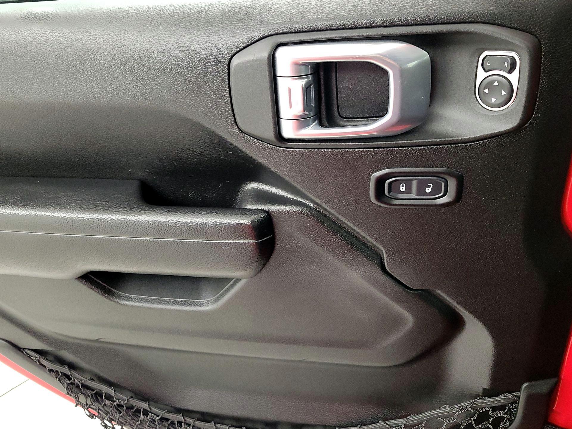 Thumbnail: 2022 Jeep Wrangler - 12