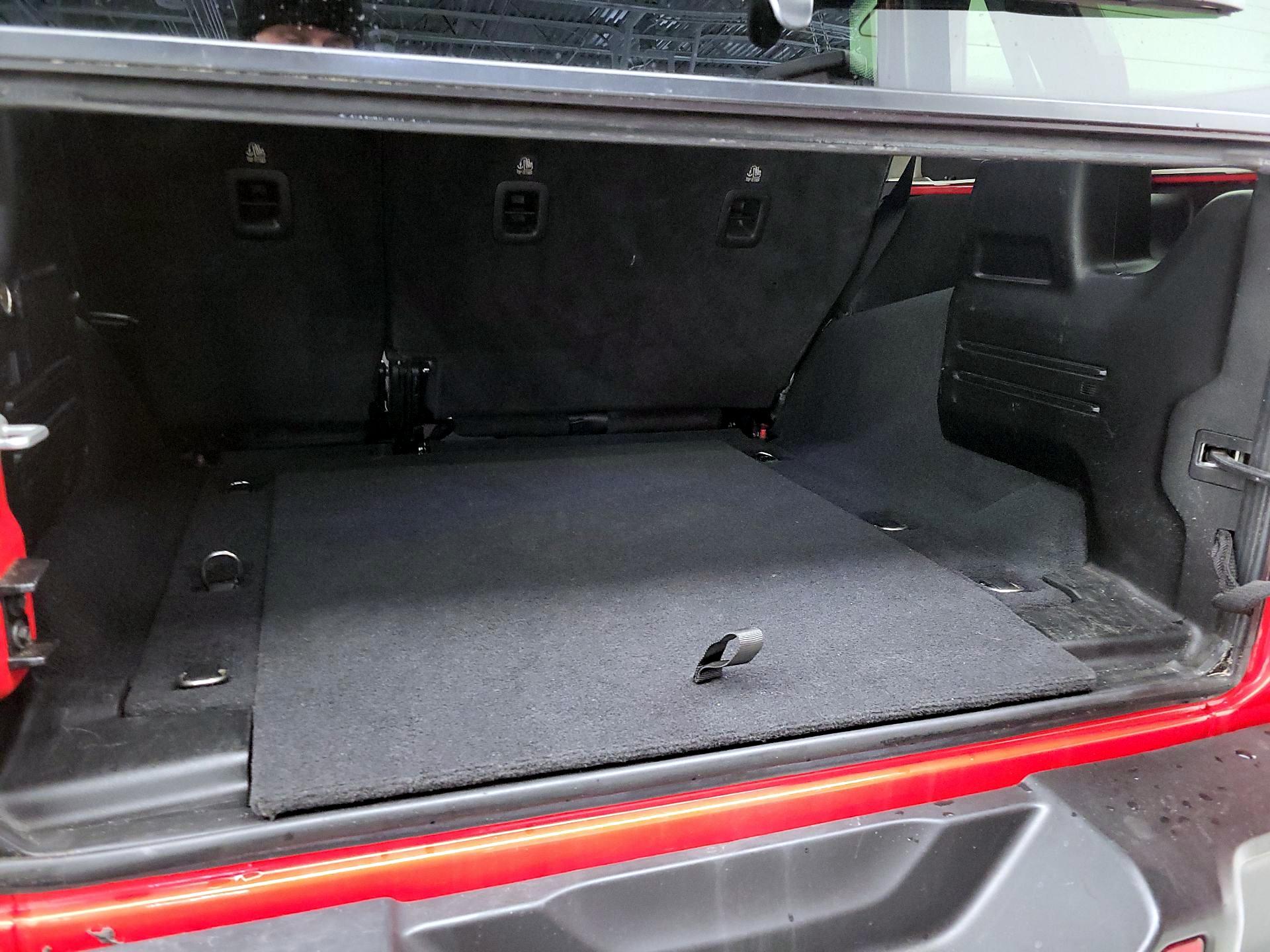 Thumbnail: 2022 Jeep Wrangler - 20