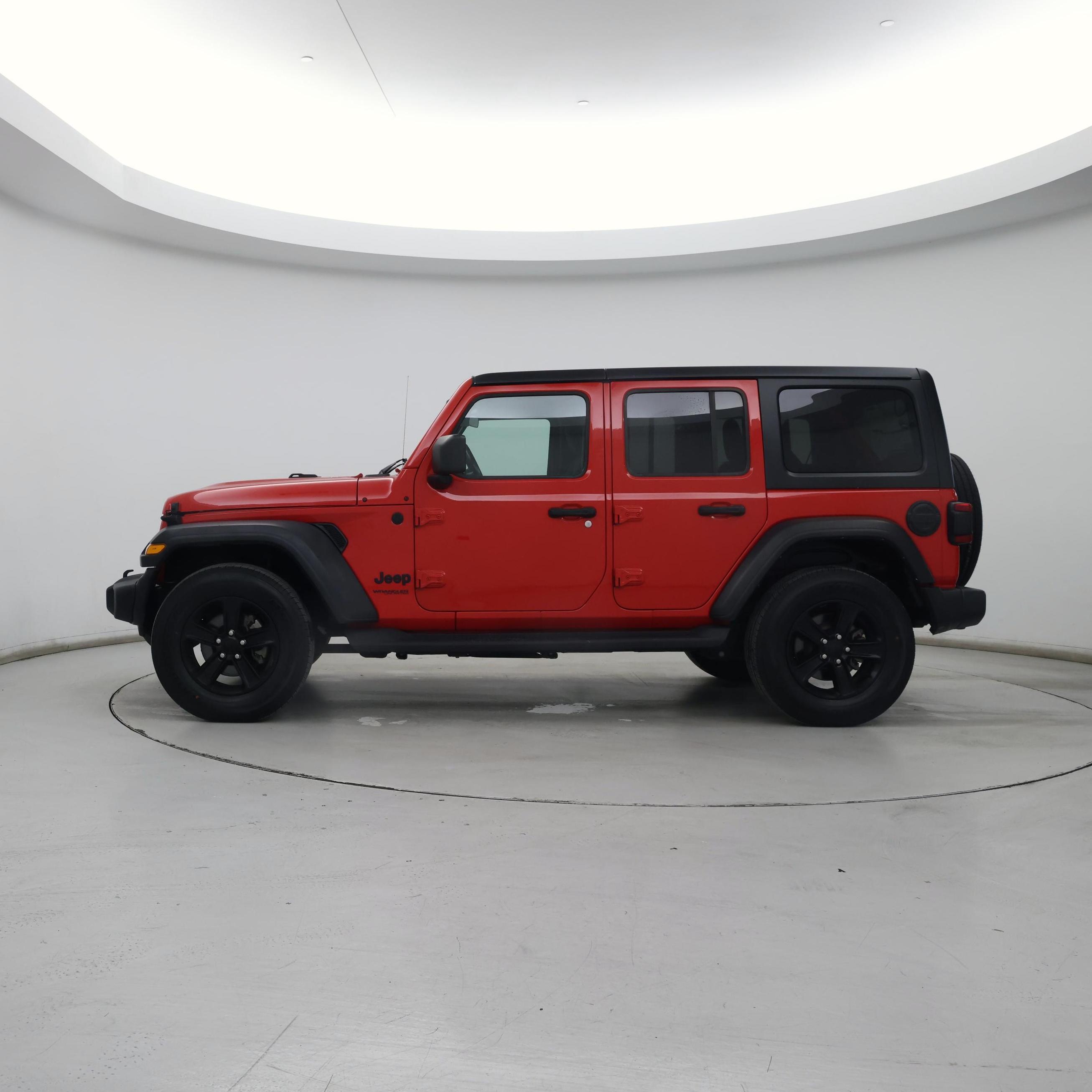Thumbnail: 2022 Jeep Wrangler - 3