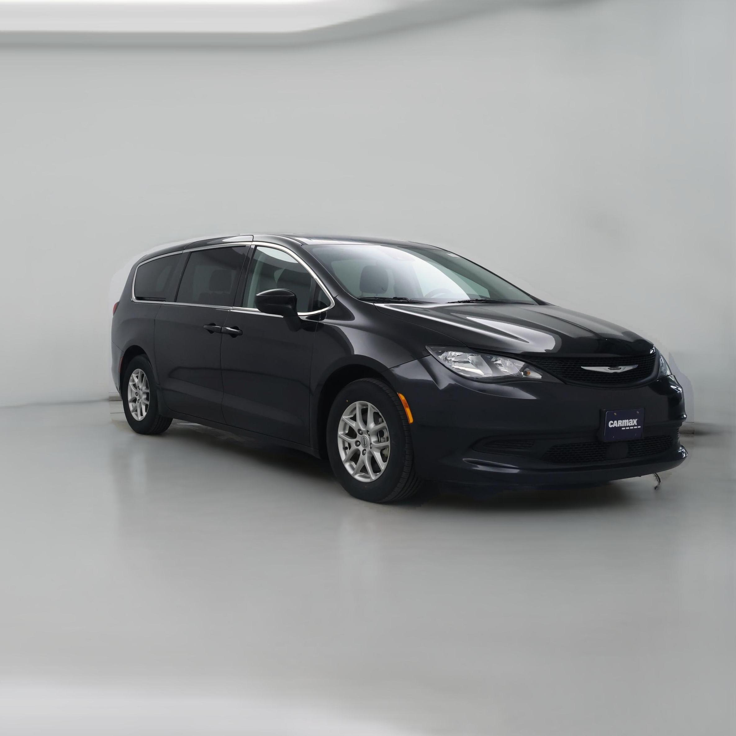 Thumbnail: 2023 Chrysler Voyager - 1