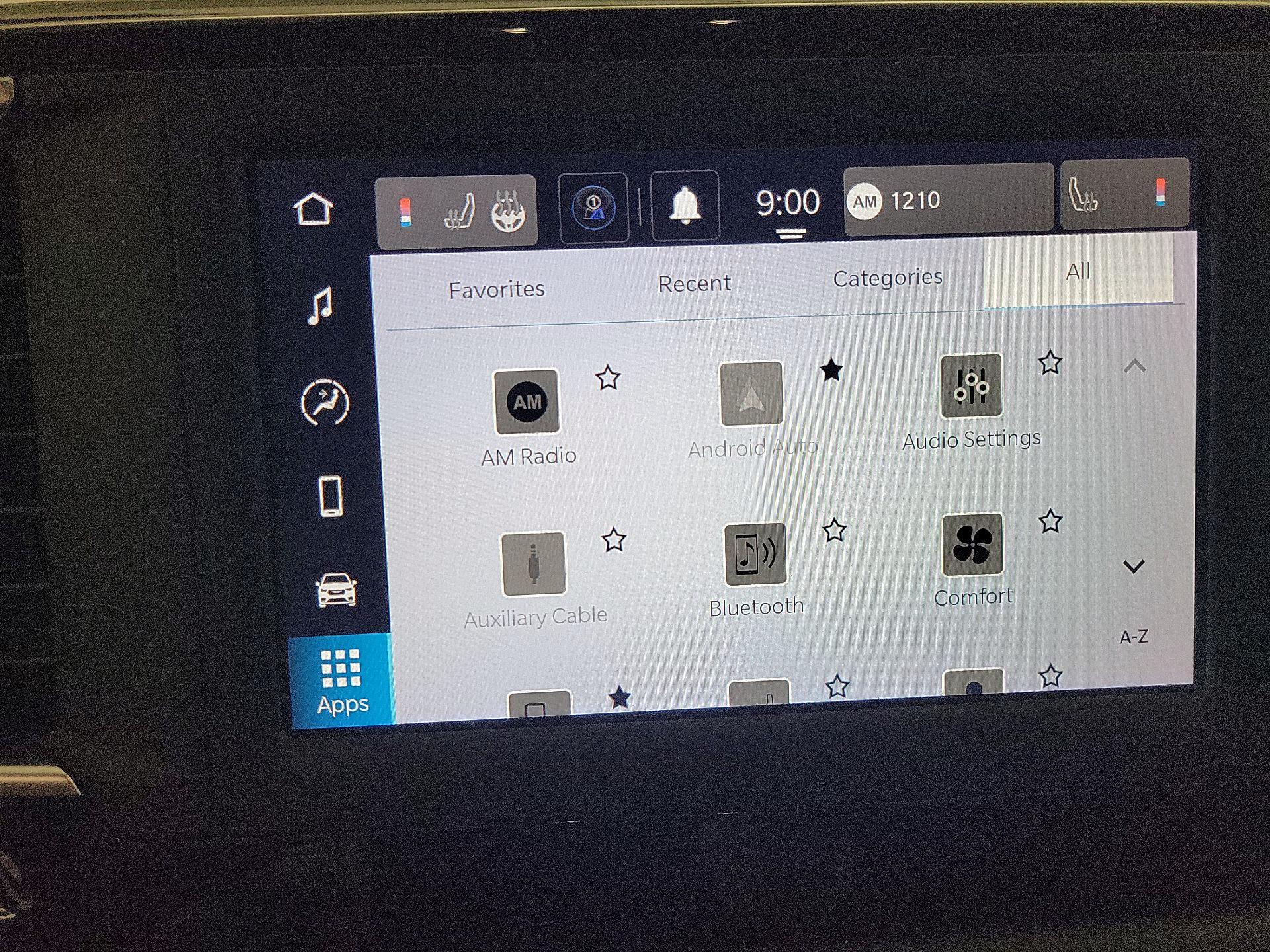 Thumbnail: 2023 Chrysler Voyager - 14