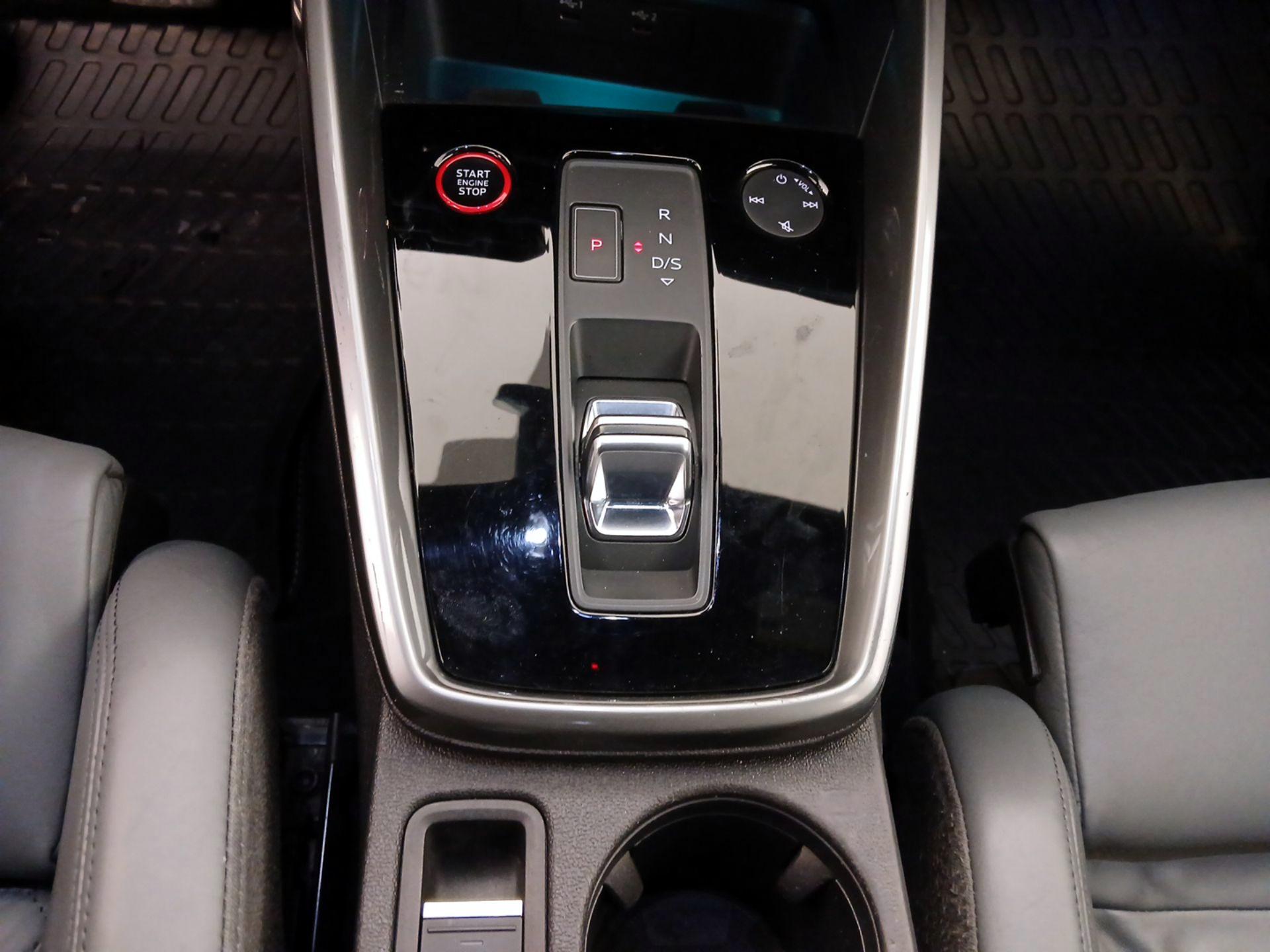 Thumbnail: 2022 Audi S3 - 18