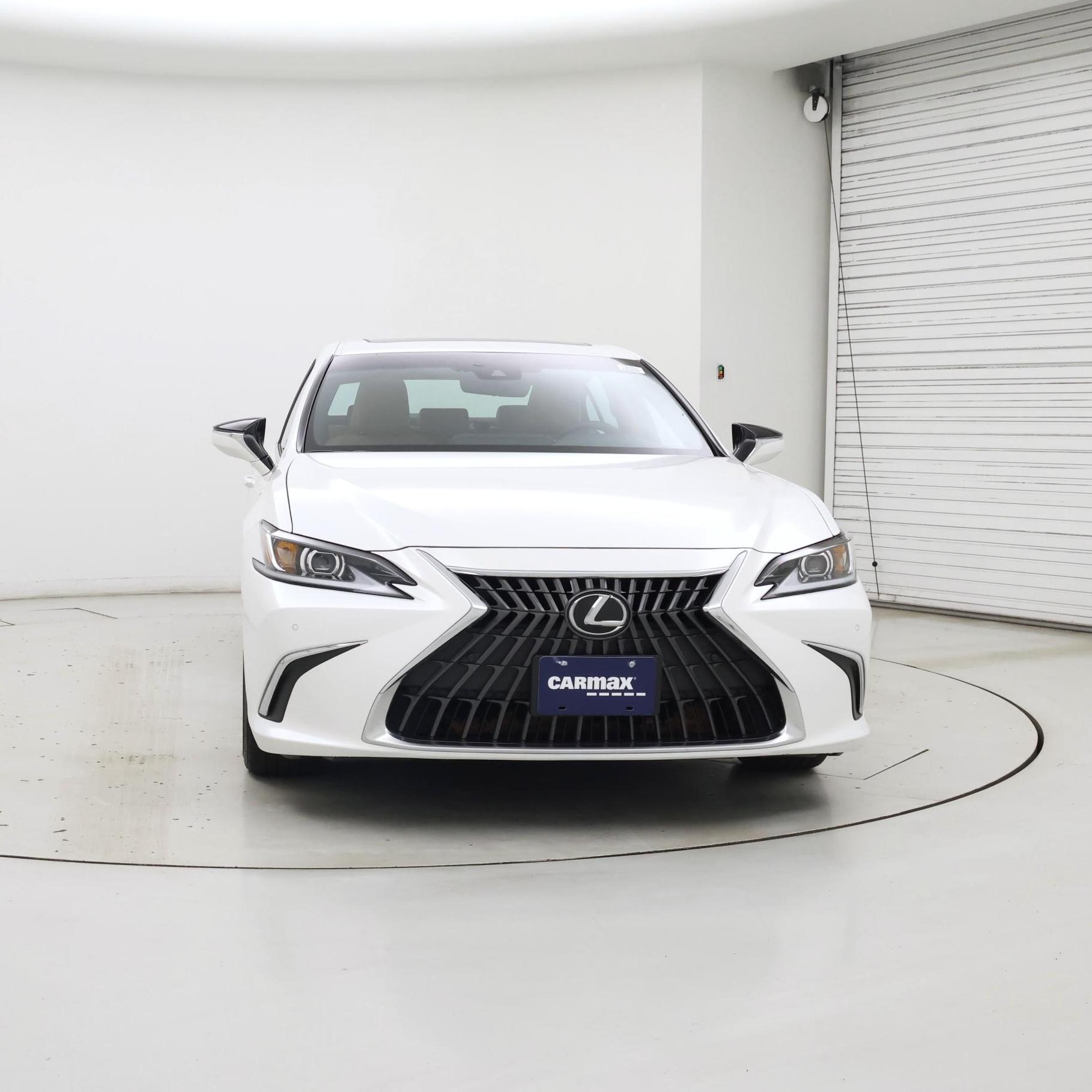 Thumbnail: 2023 Lexus ES - 5