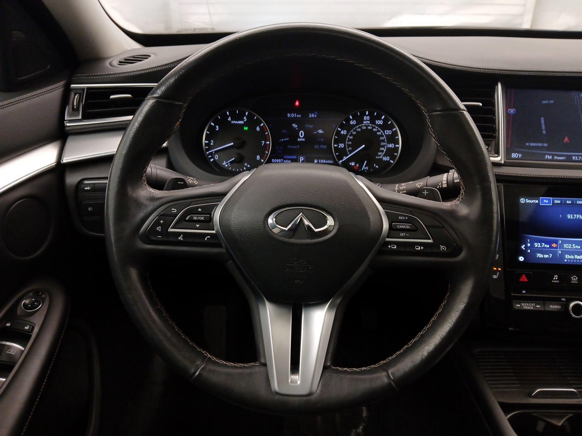 Thumbnail: 2019 INFINITI QX50 - 10