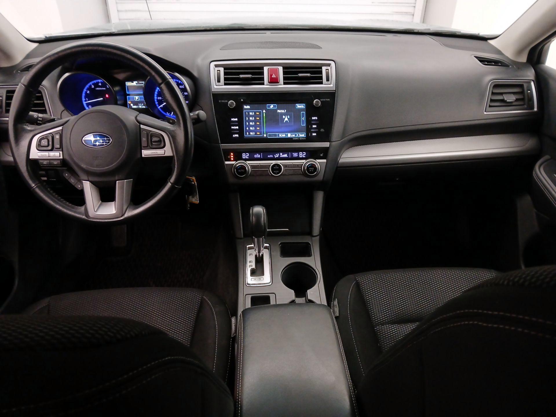 Thumbnail: 2015 Subaru Outback - 9