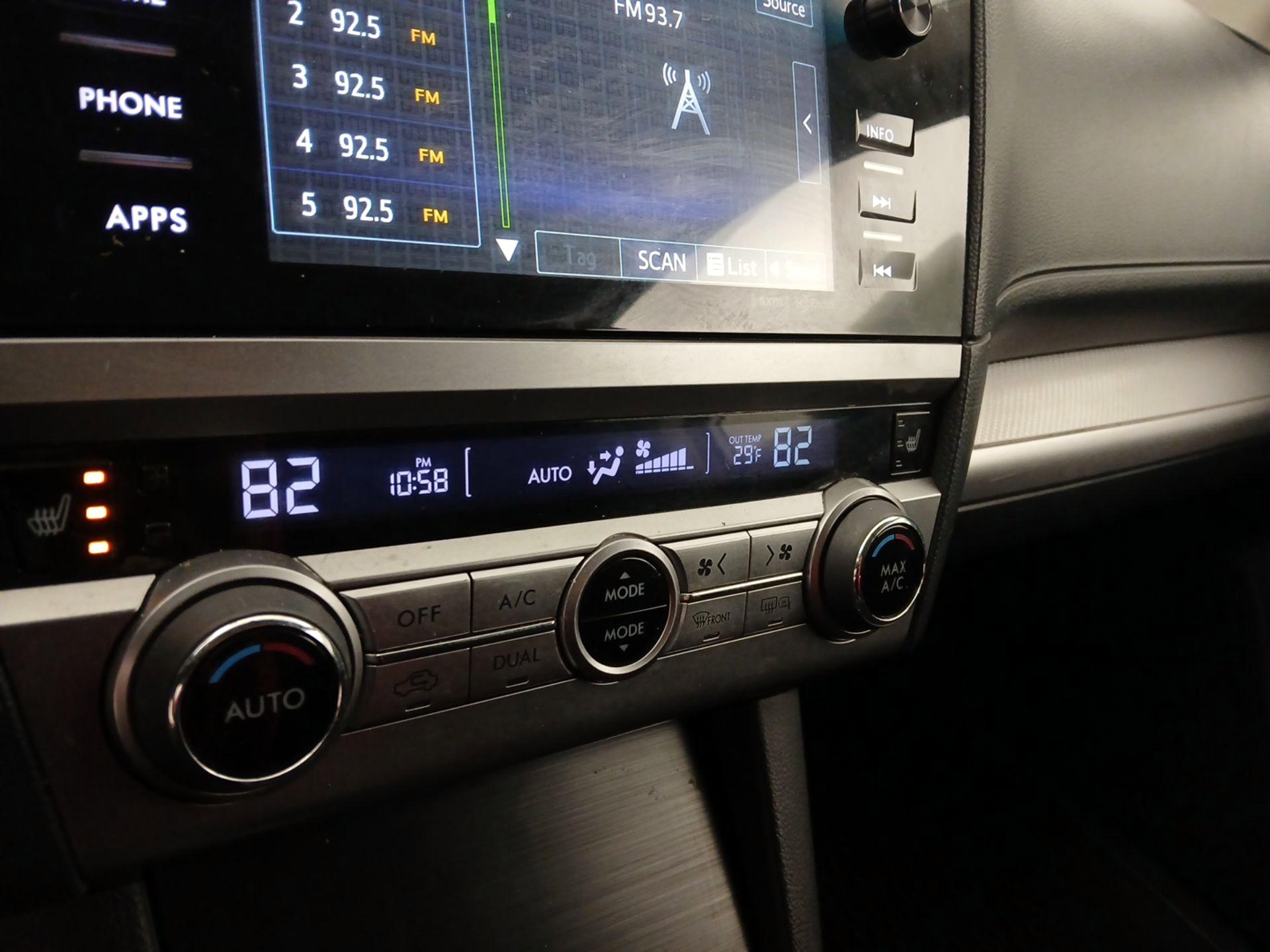 Thumbnail: 2015 Subaru Outback - 16