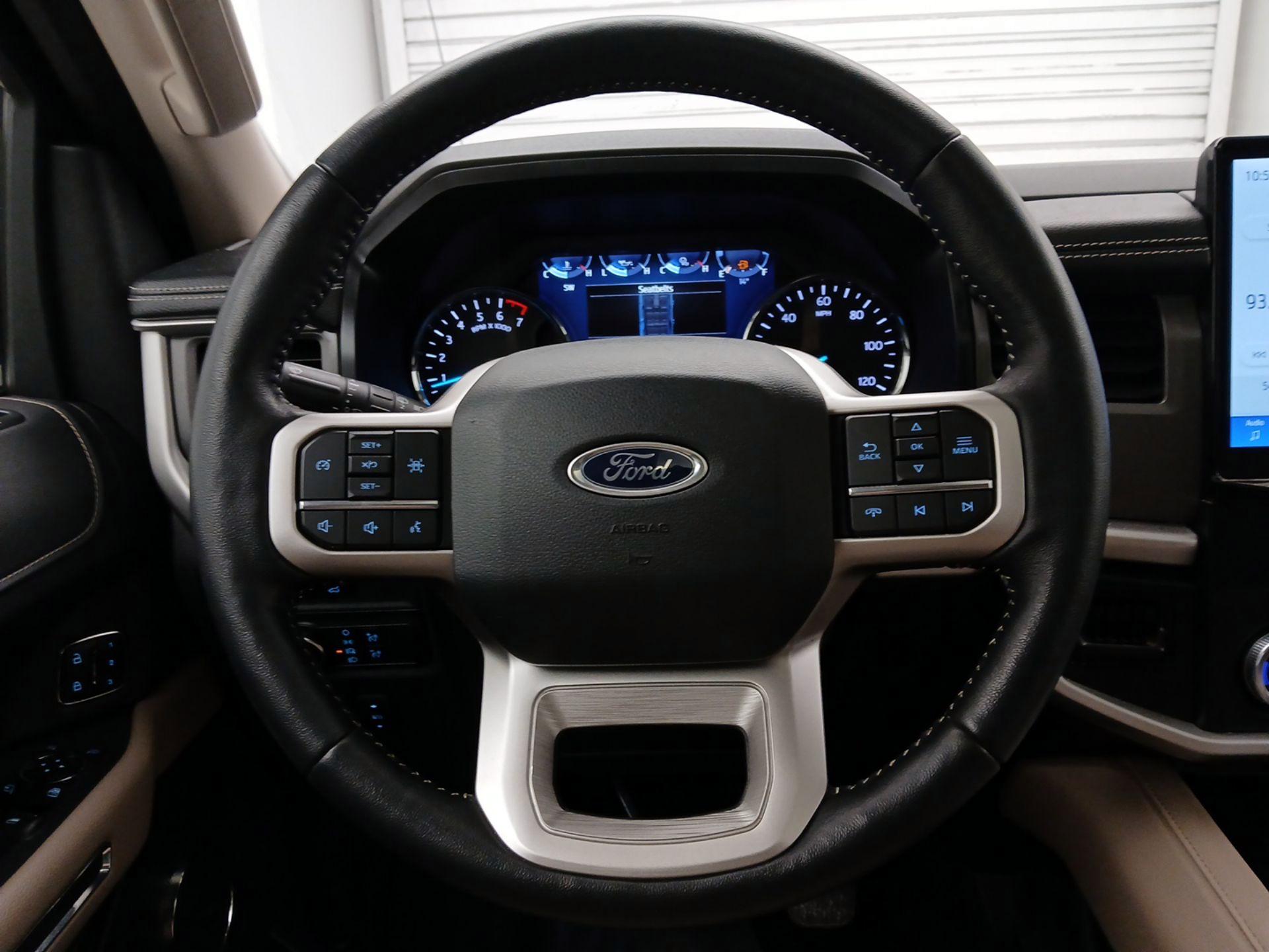 Thumbnail: 2022 Ford Expedition - 10