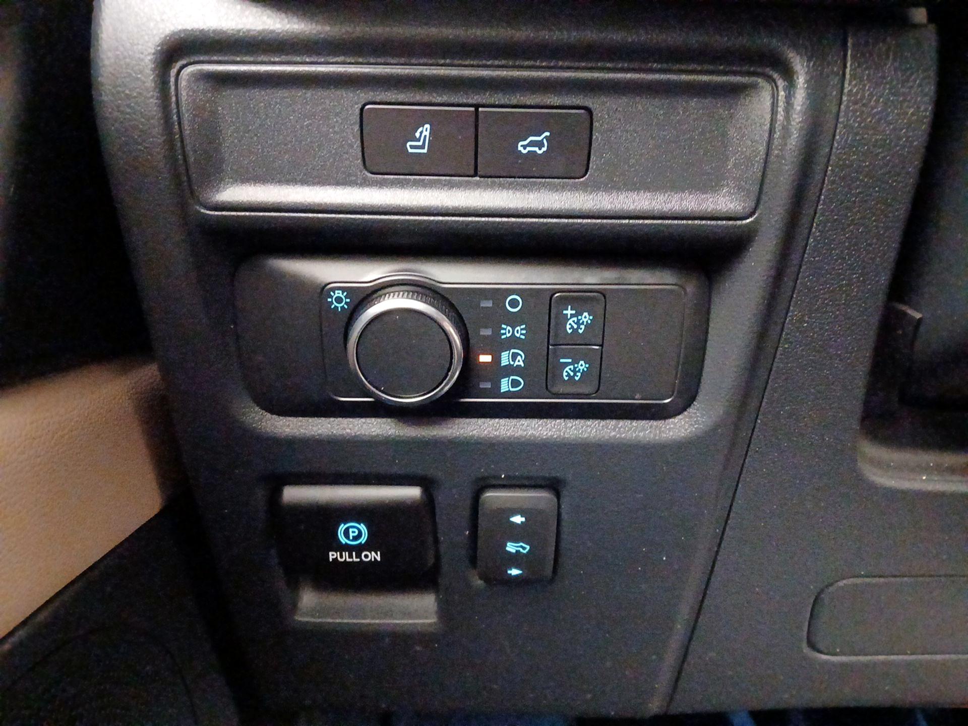 Thumbnail: 2022 Ford Expedition - 13