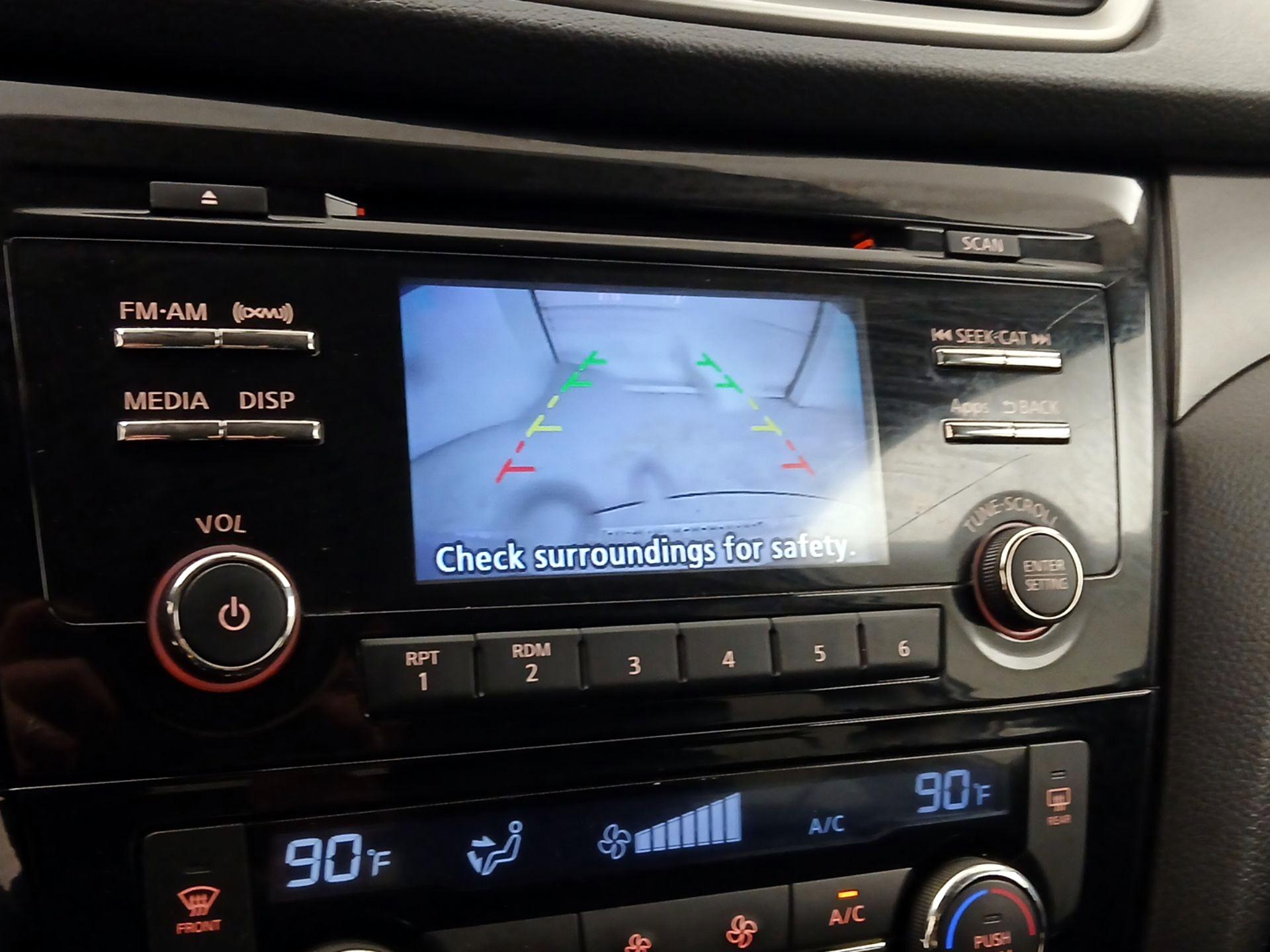 Thumbnail: 2015 Nissan Rogue - 14