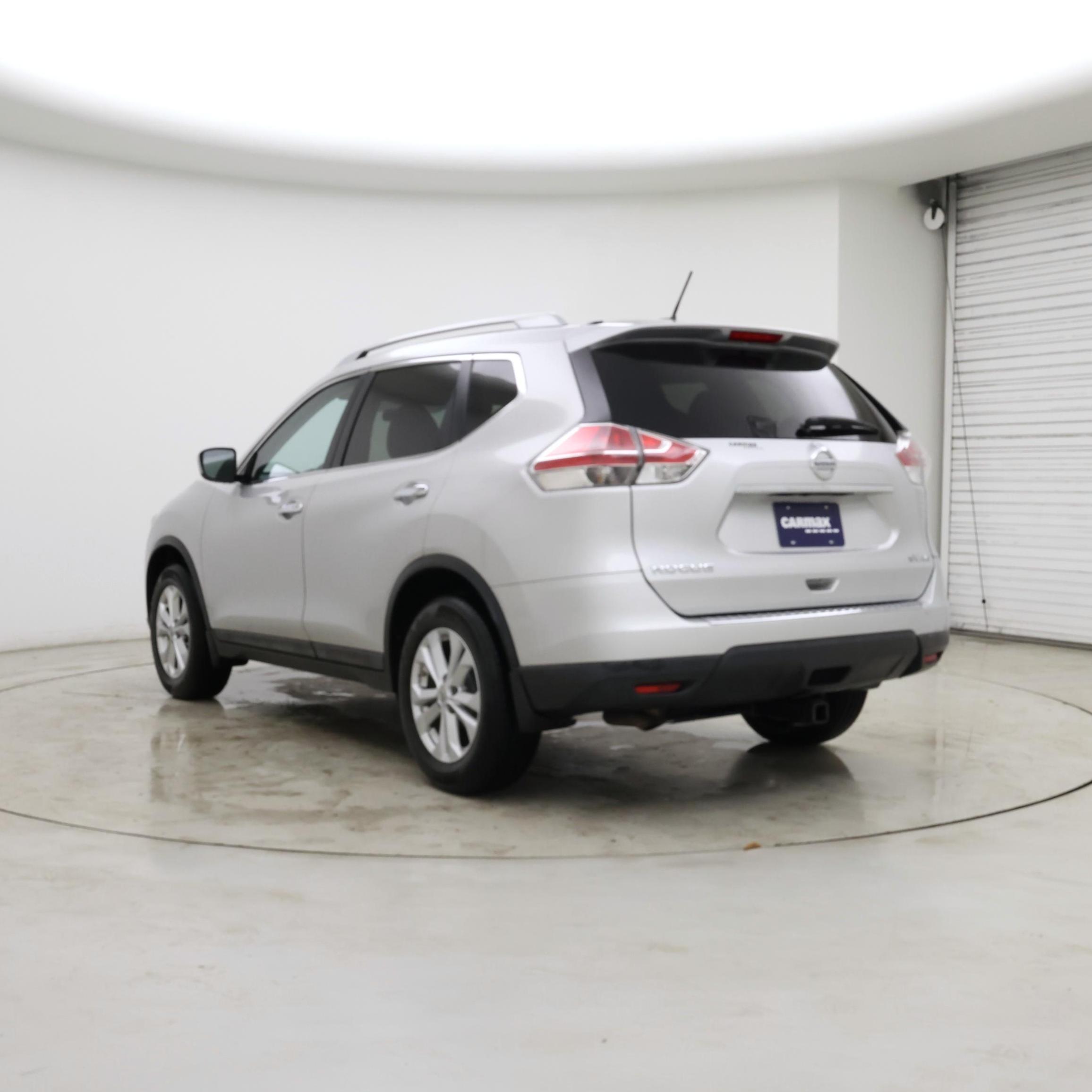 Thumbnail: 2015 Nissan Rogue - 2