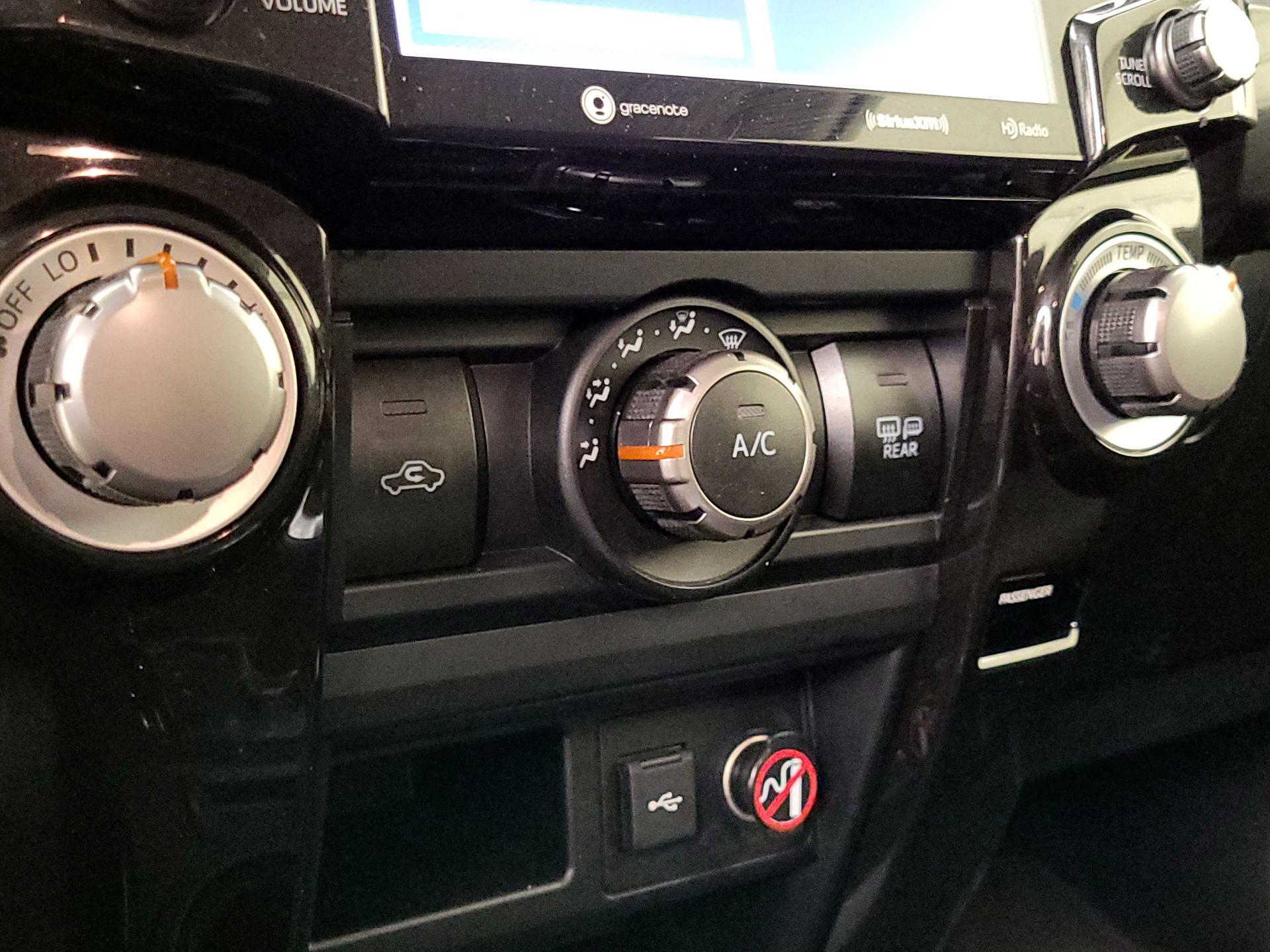 Thumbnail: 2024 Toyota 4Runner - 16