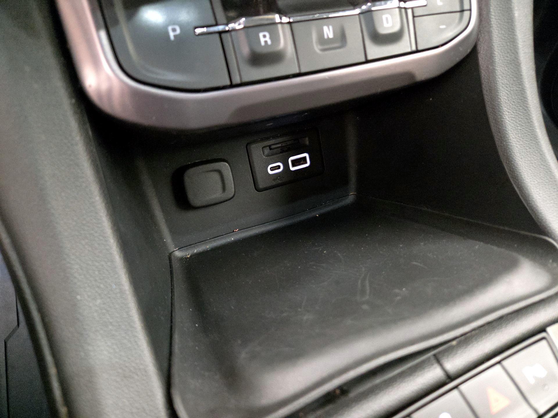 Thumbnail: 2021 GMC Acadia - 18