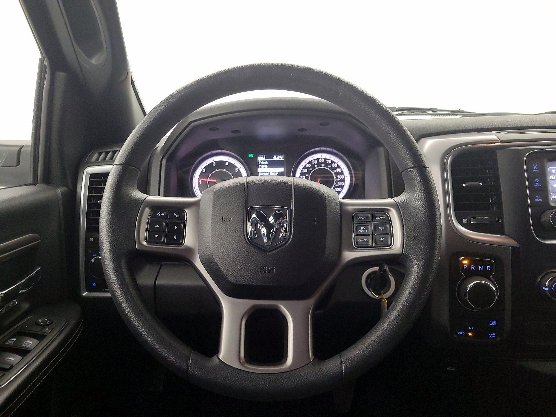 Thumbnail: 2022 RAM 1500 Classic - 10