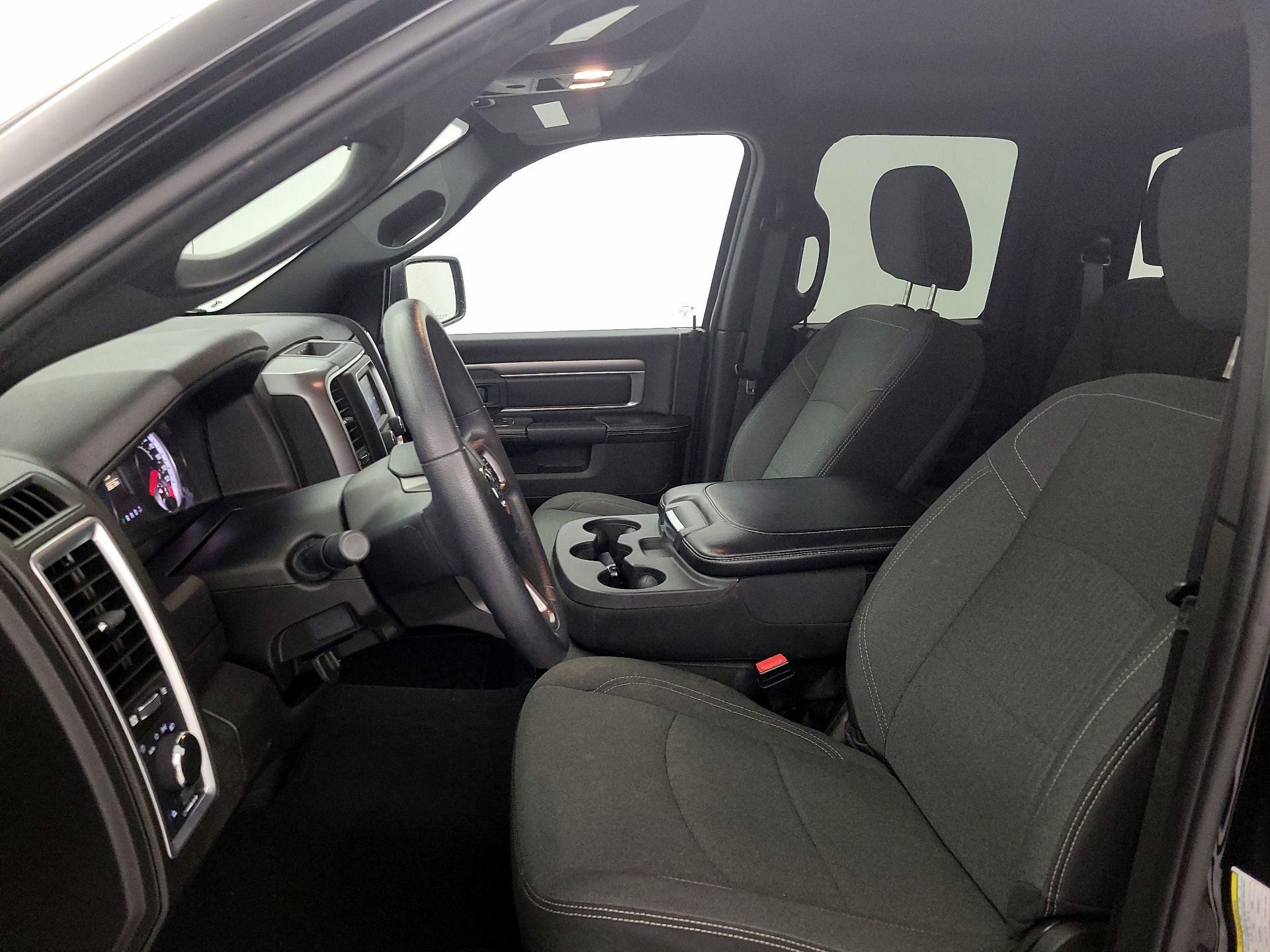 Thumbnail: 2022 RAM 1500 Classic - 19