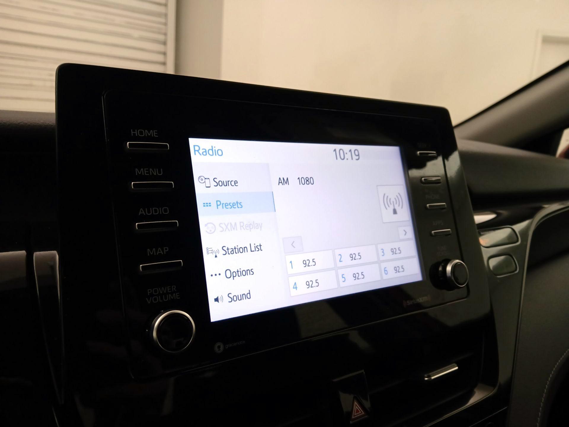 Thumbnail: 2023 Toyota Camry - 15