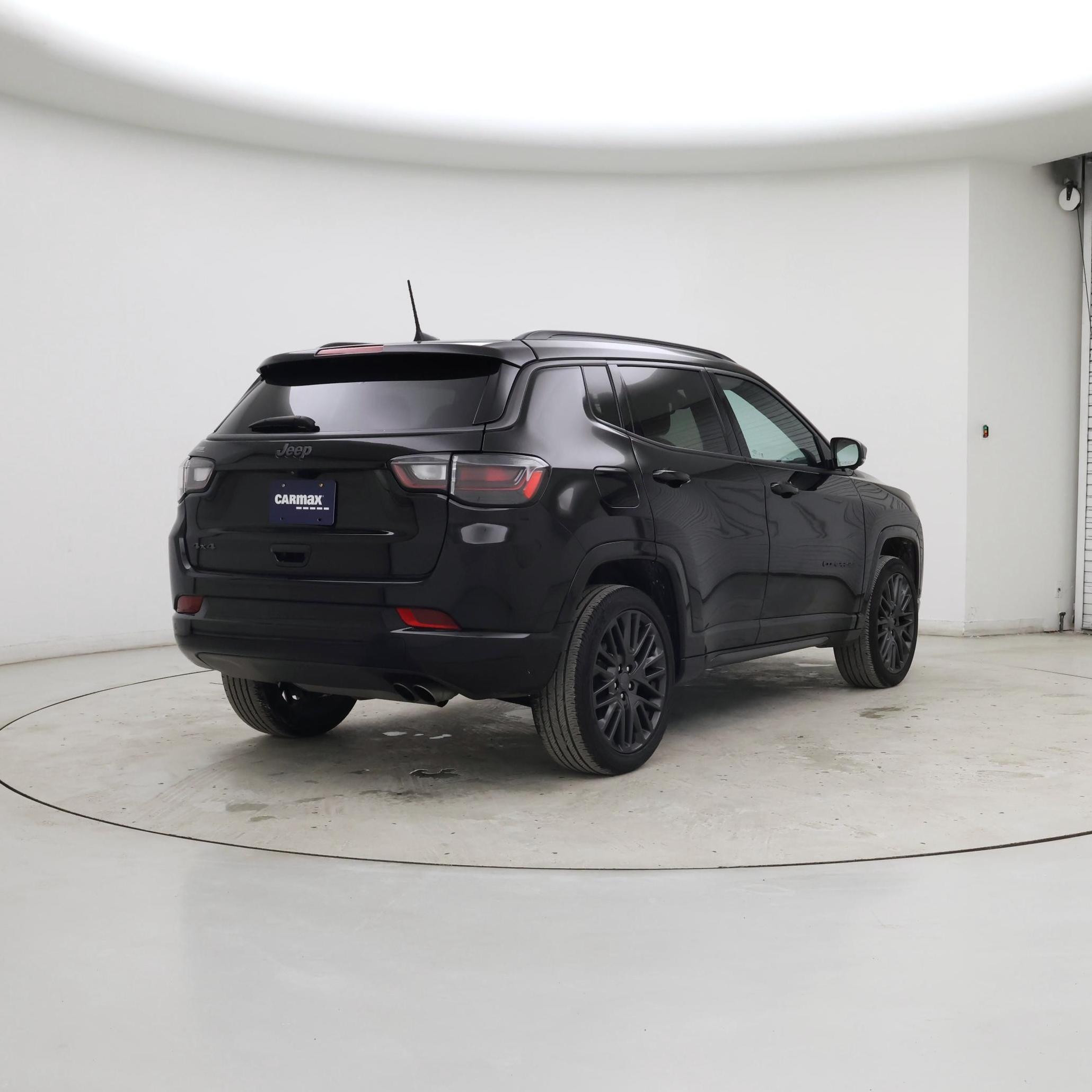 Thumbnail: 2022 Jeep Compass - 8