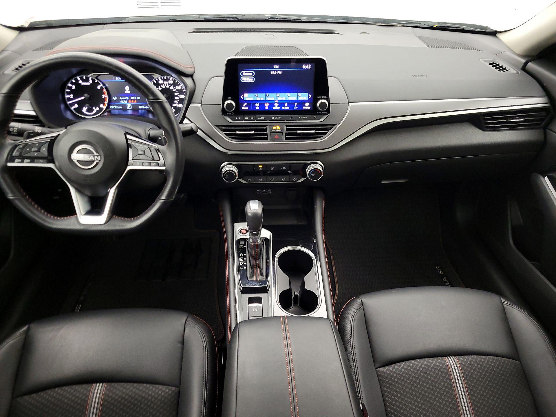 Thumbnail: 2023 Nissan Altima - 9