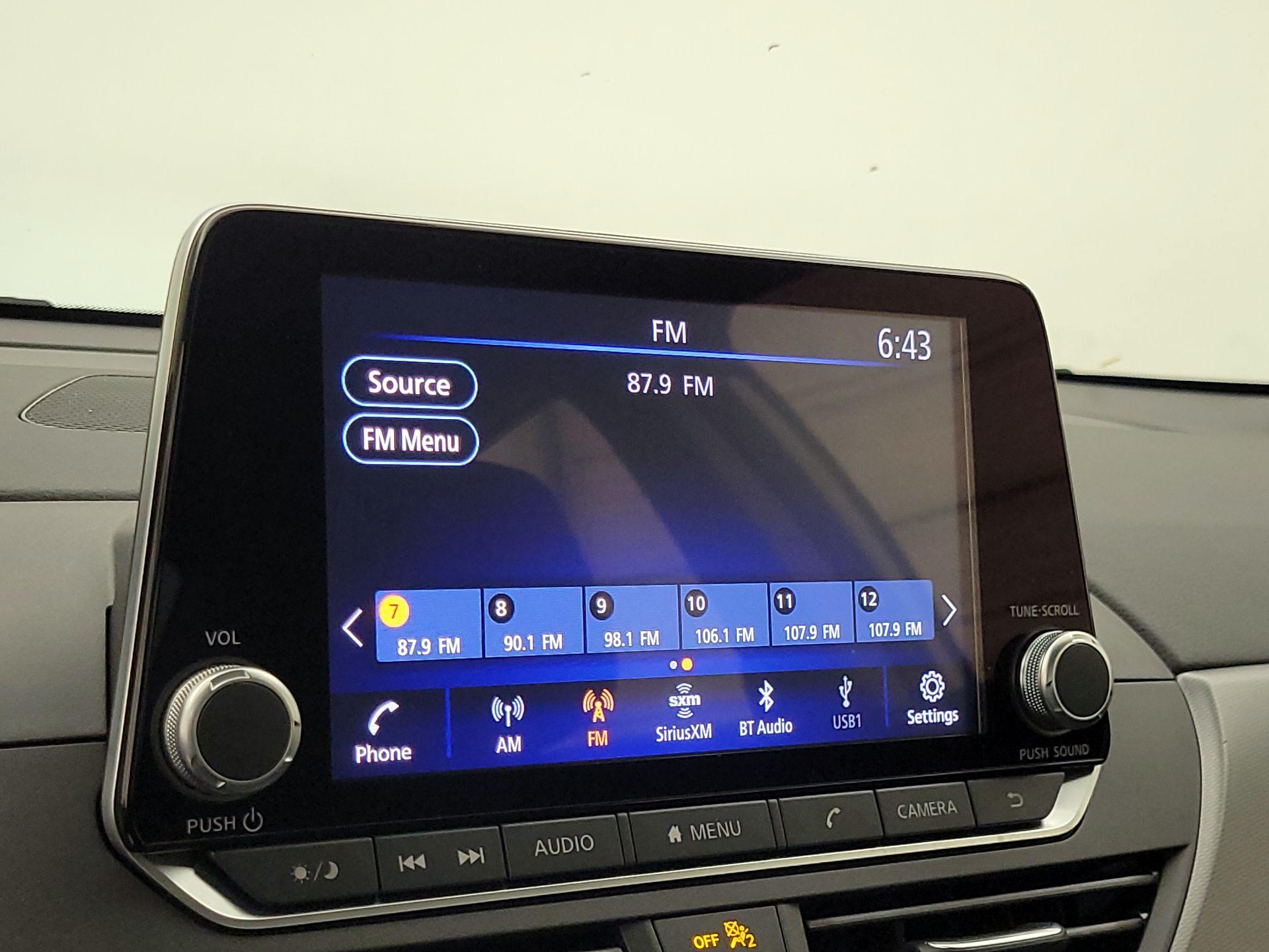 Thumbnail: 2023 Nissan Altima - 15