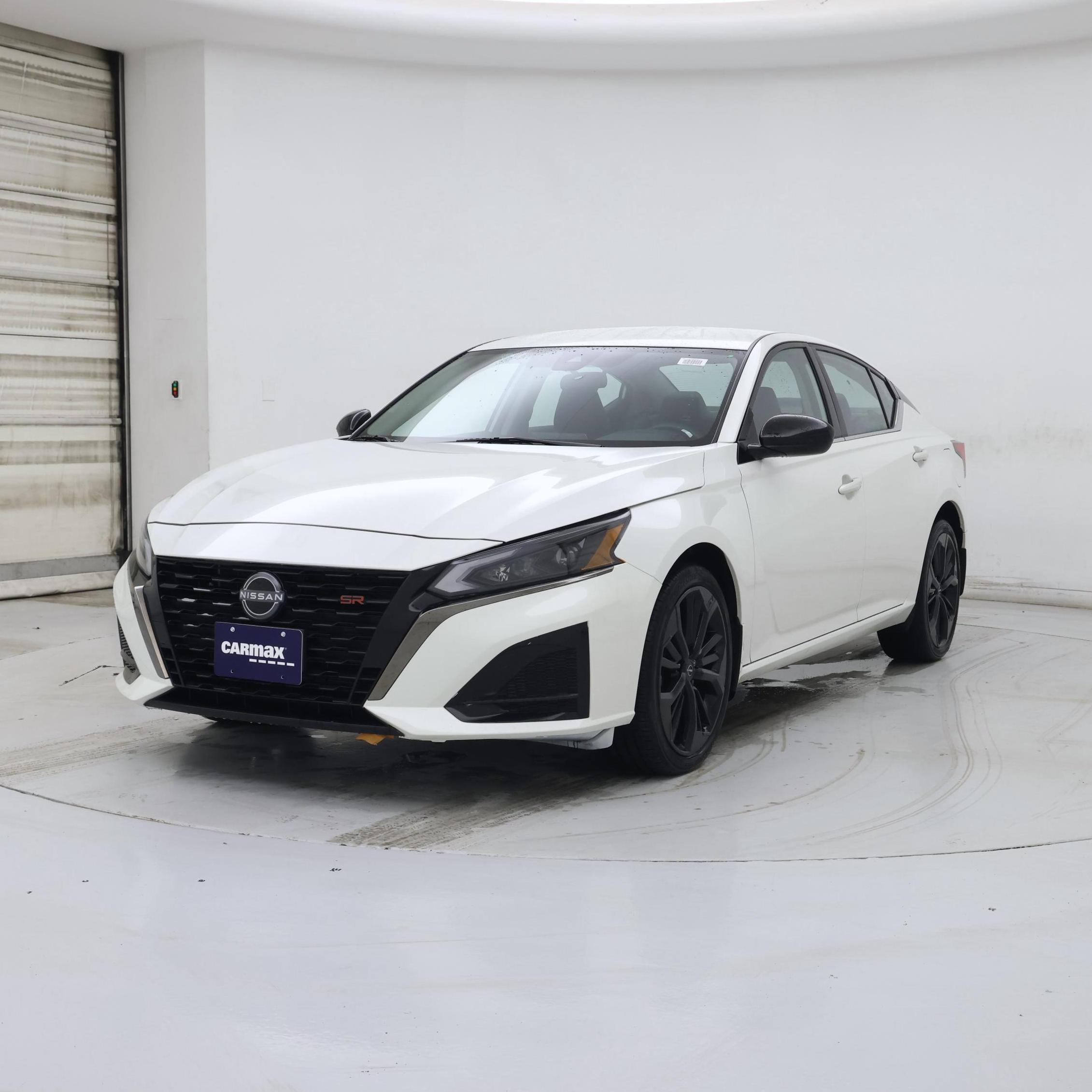 Thumbnail: 2023 Nissan Altima - 4