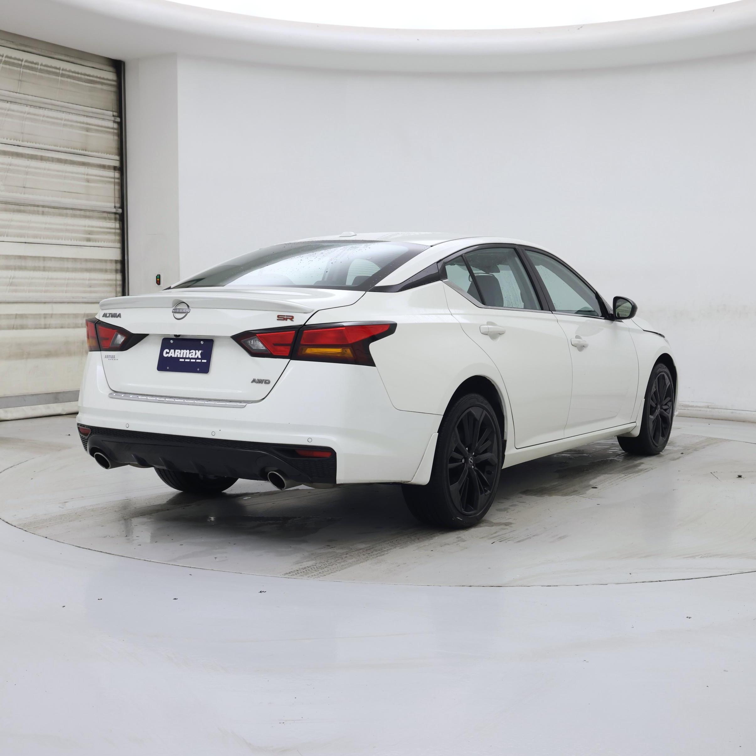 Thumbnail: 2023 Nissan Altima - 8