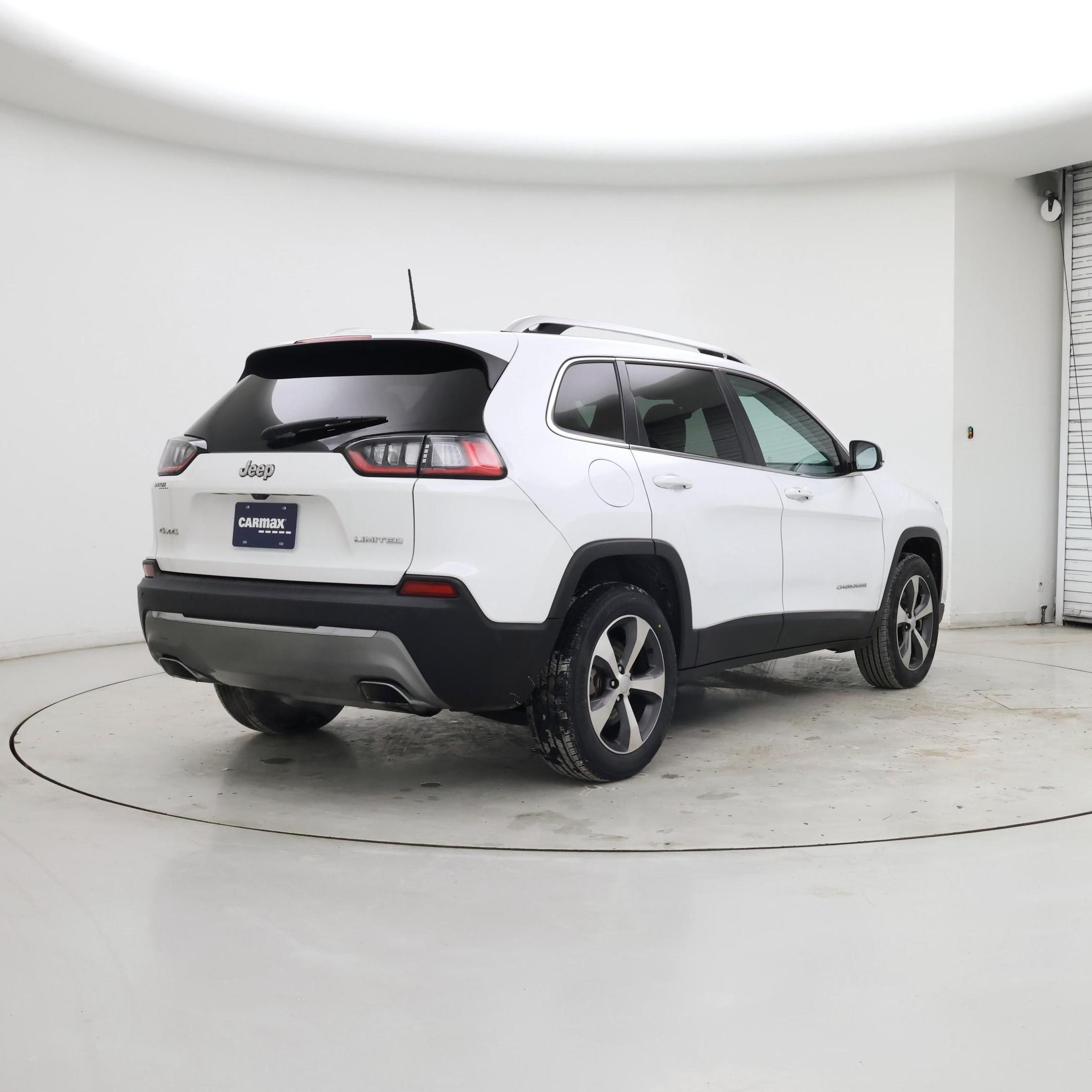 Thumbnail: 2021 Jeep Cherokee - 8