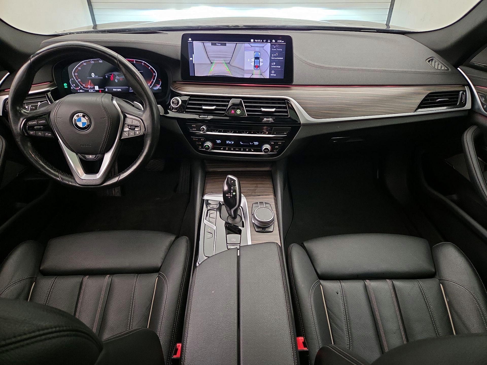 Thumbnail: 2021 BMW 5 Series - 9