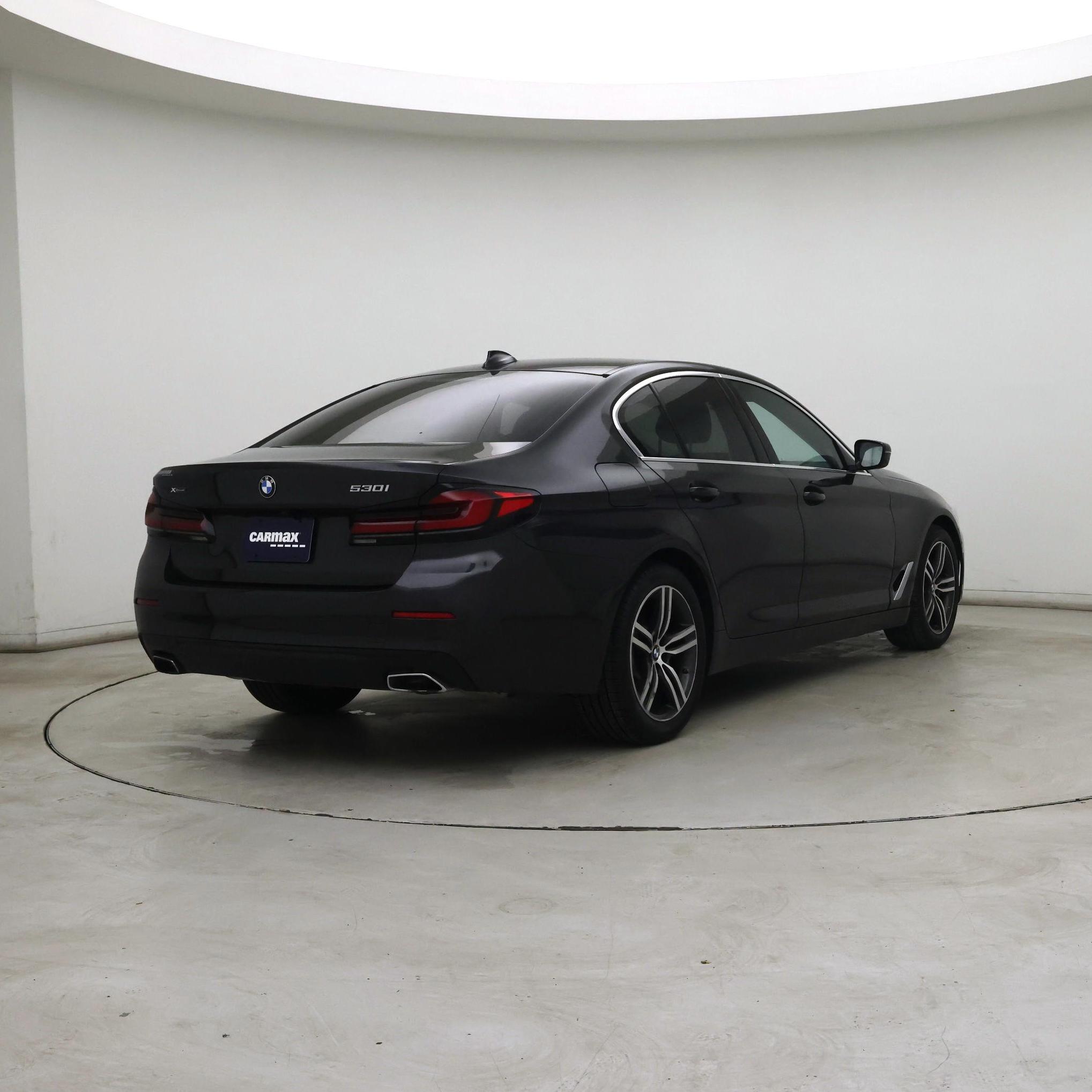 Thumbnail: 2021 BMW 5 Series - 8