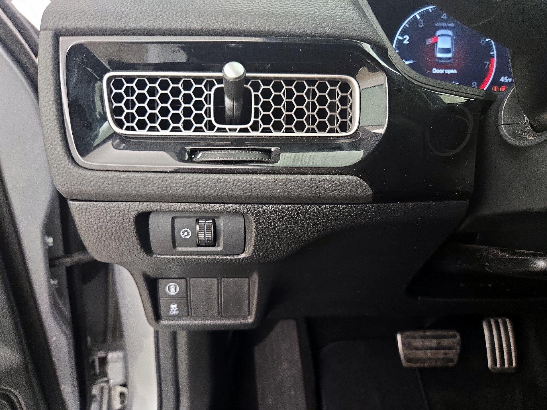 Thumbnail: 2024 Honda Civic - 13