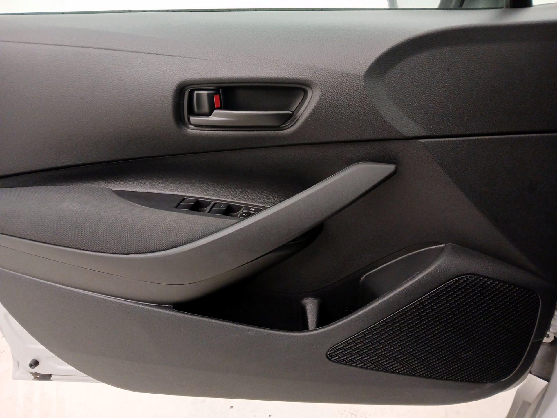 Thumbnail: 2024 Toyota Corolla - 12