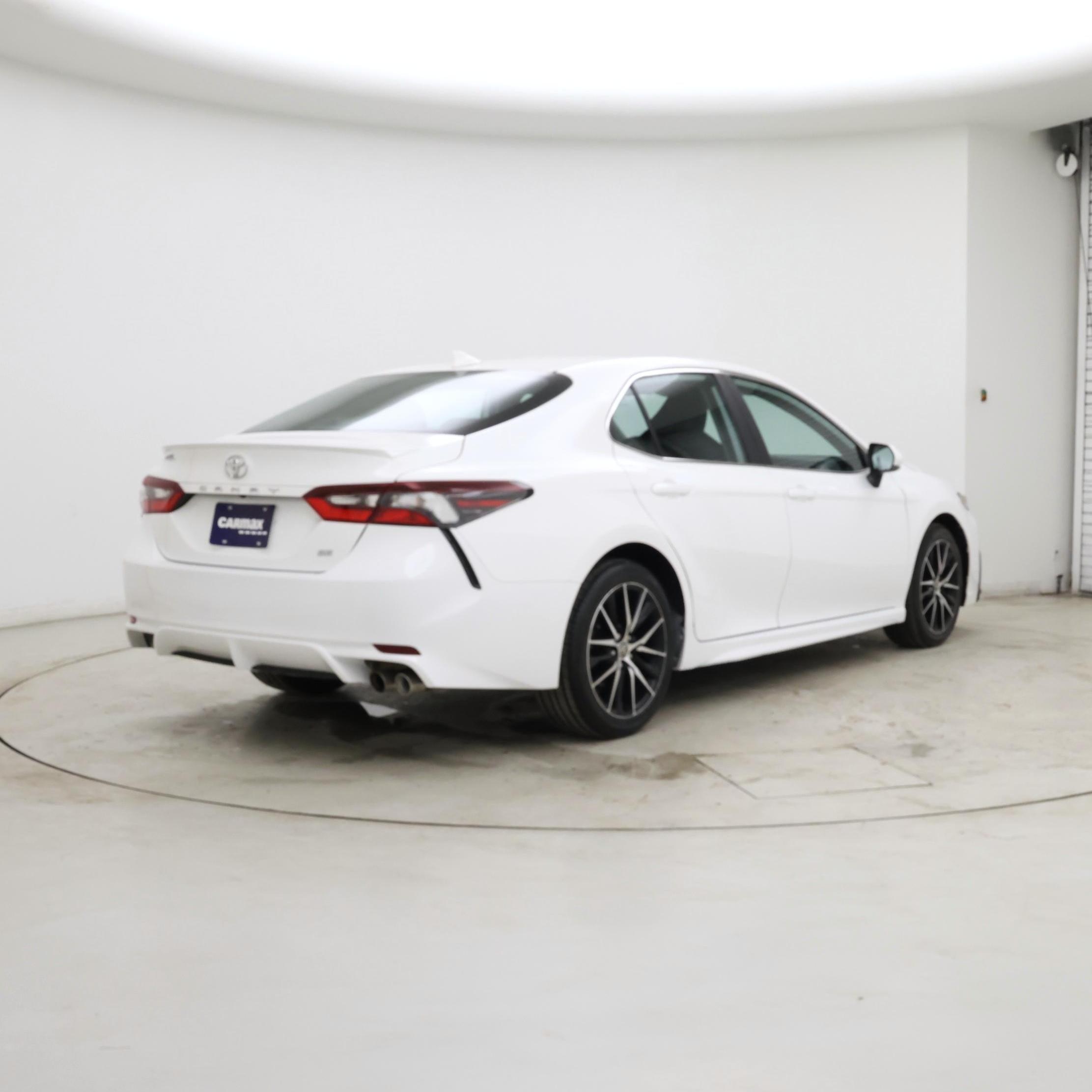 Thumbnail: 2024 Toyota Camry - 8