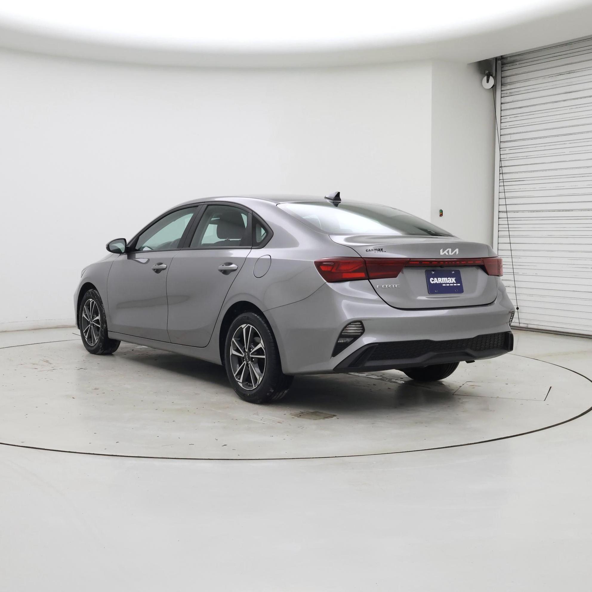 Thumbnail: 2024 Kia Forte - 2