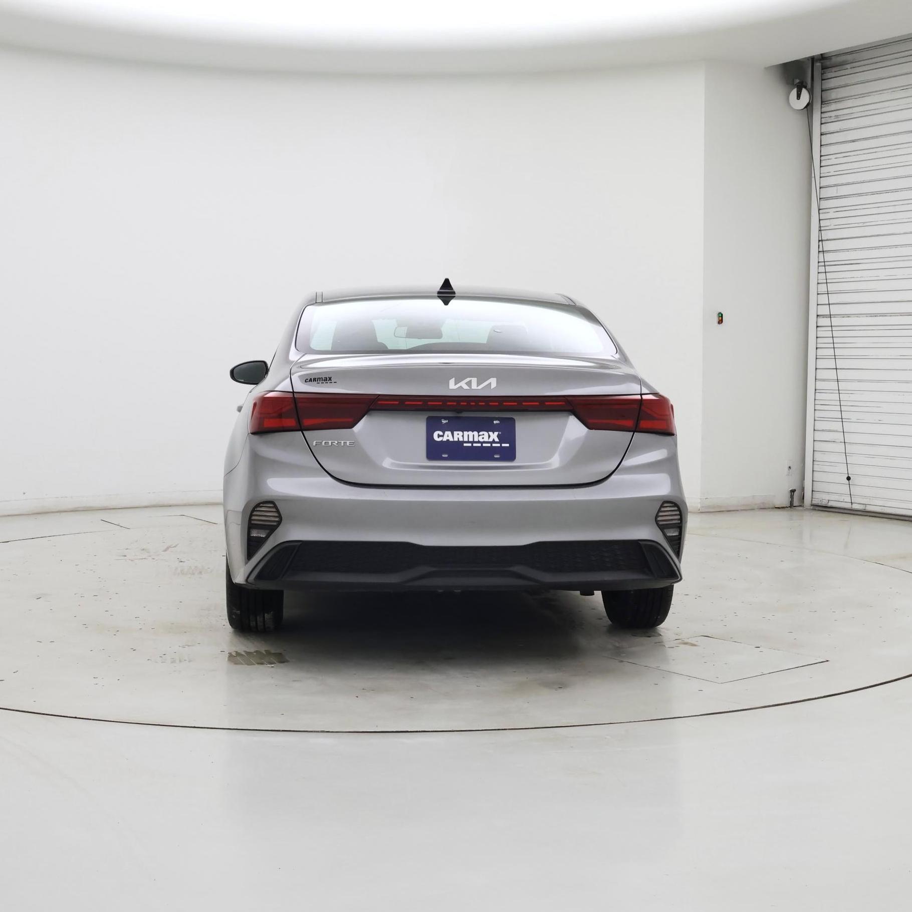 Thumbnail: 2024 Kia Forte - 6