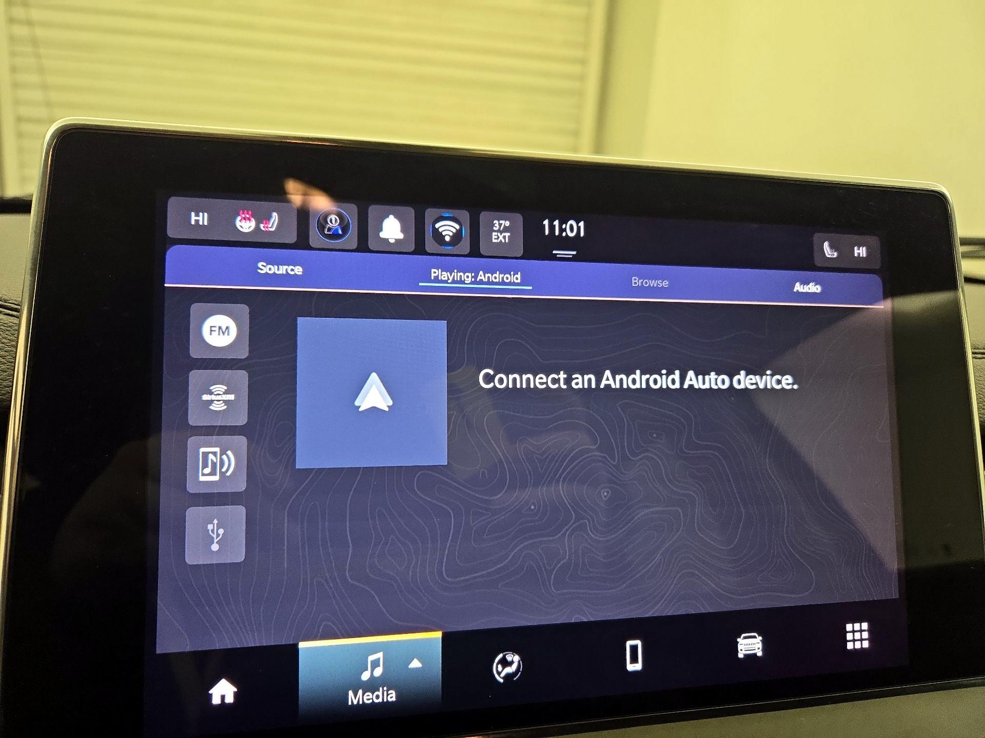 Thumbnail: 2022 Jeep Compass - 15