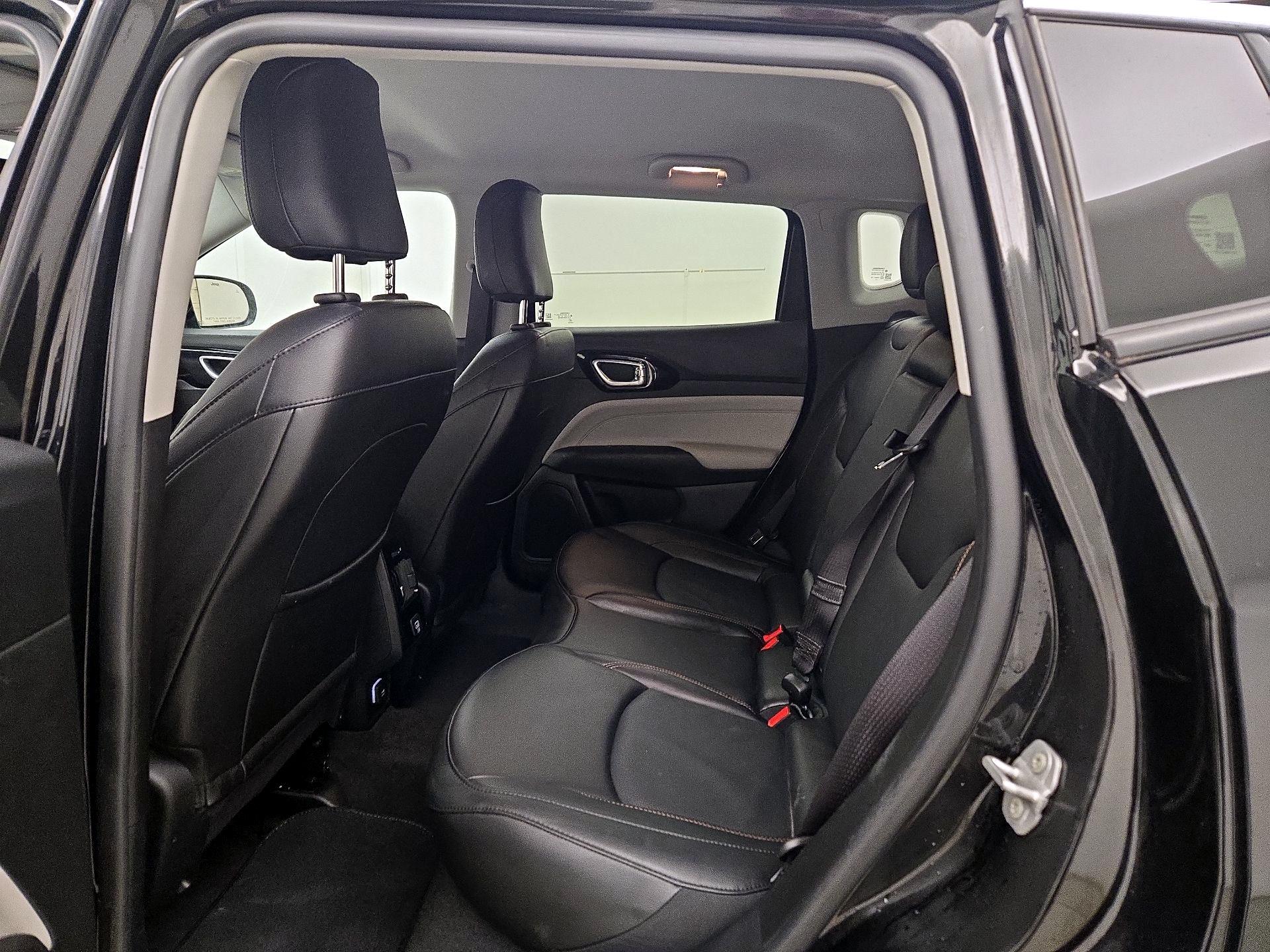 Thumbnail: 2022 Jeep Compass - 19