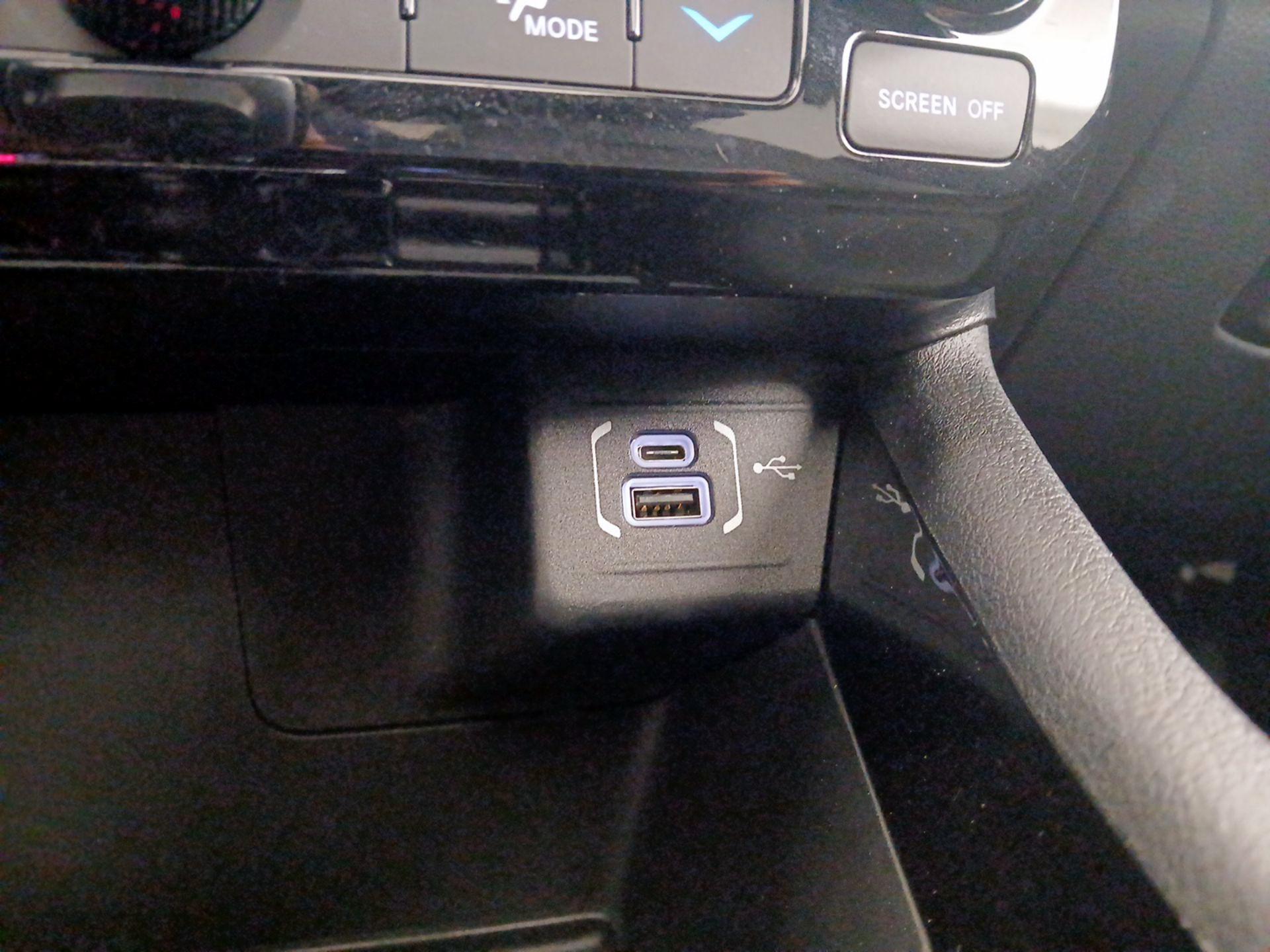 Thumbnail: 2022 Jeep Compass - 19