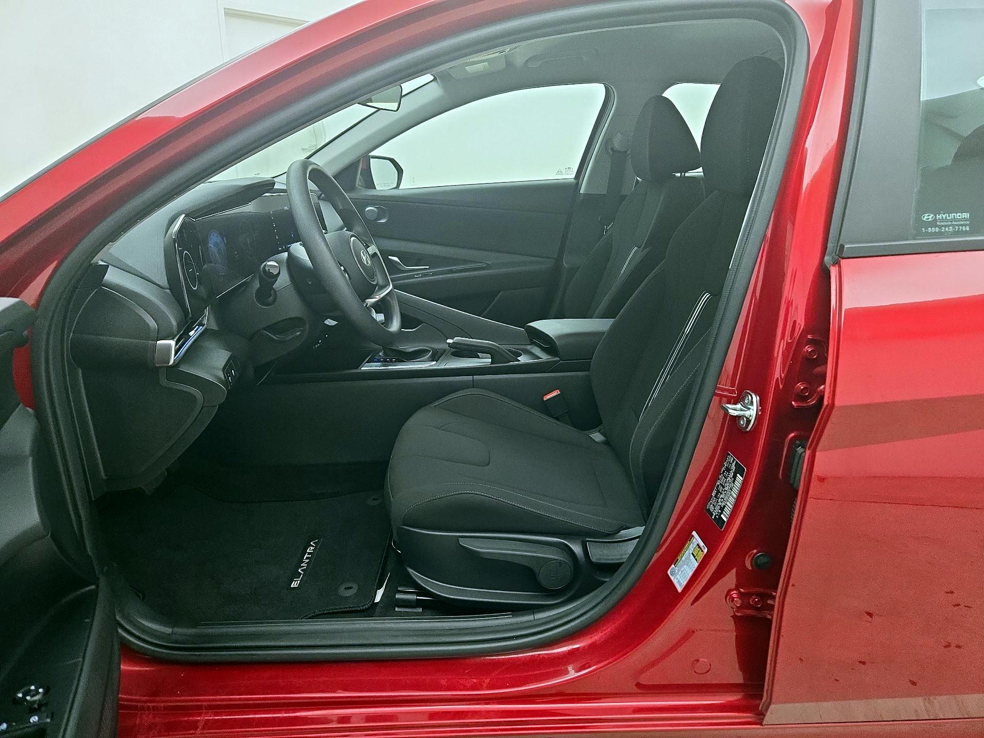 Thumbnail: 2024 Hyundai Elantra - 11