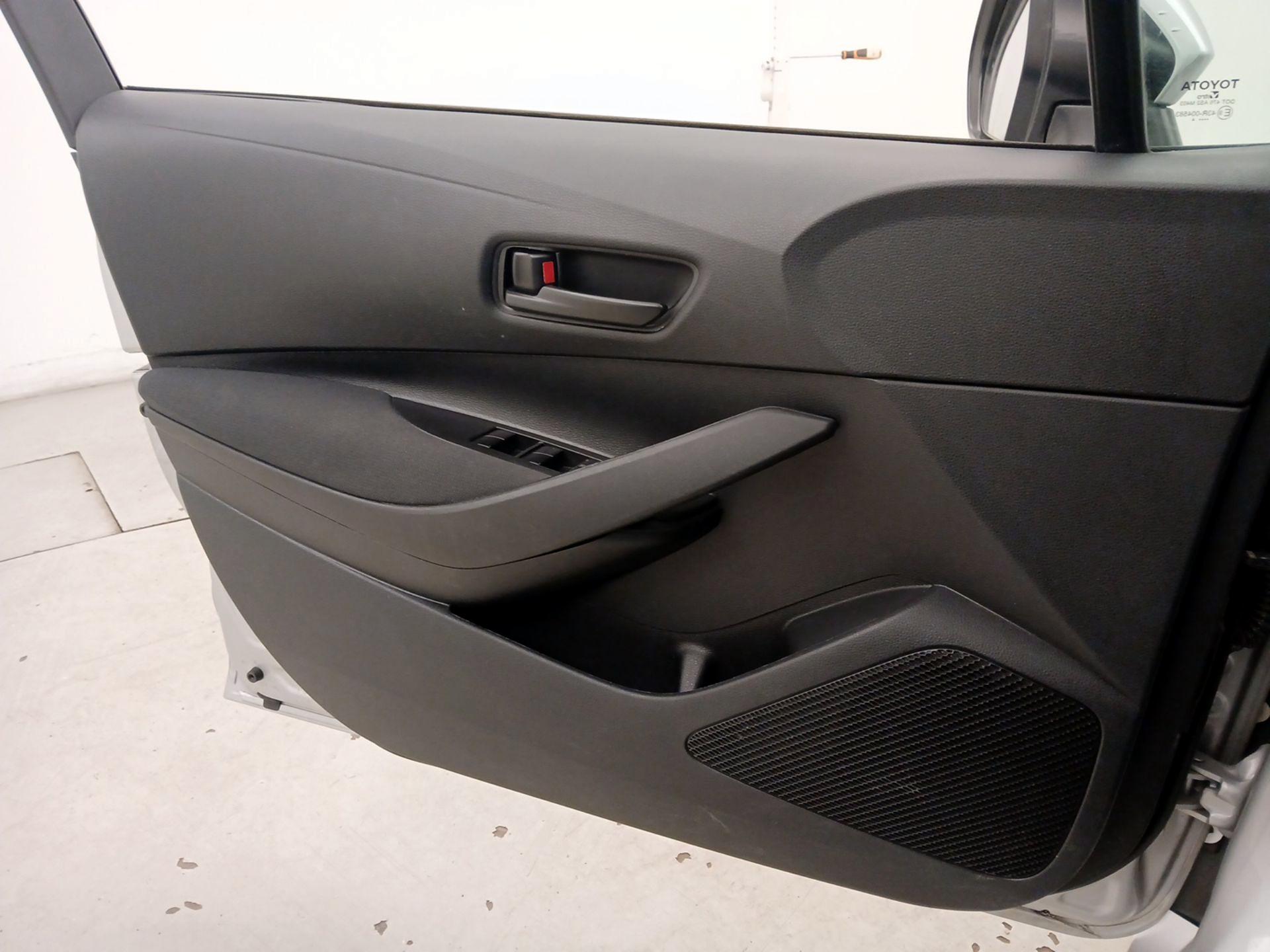 Thumbnail: 2024 Toyota Corolla - 12