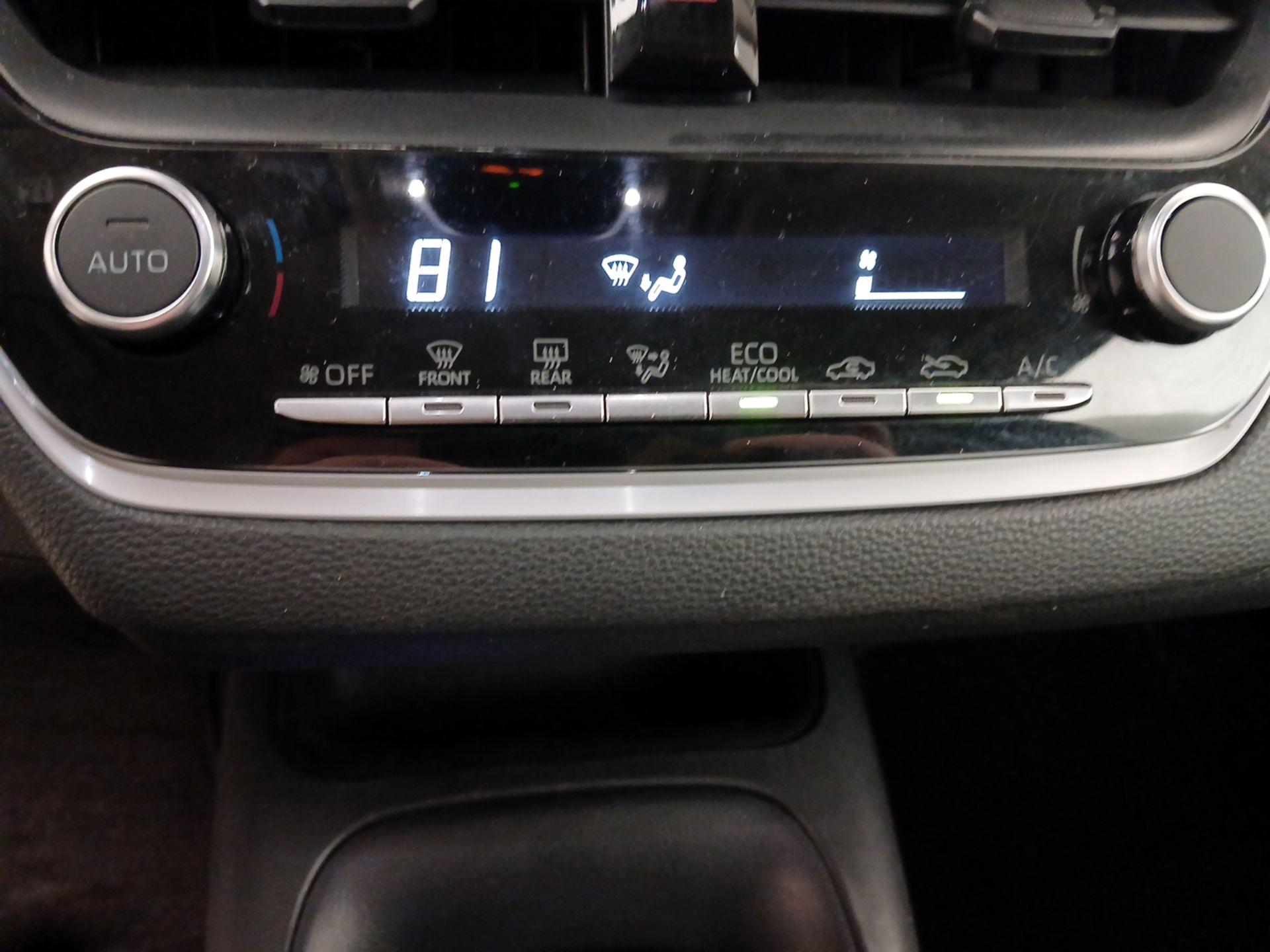 Thumbnail: 2024 Toyota Corolla - 17