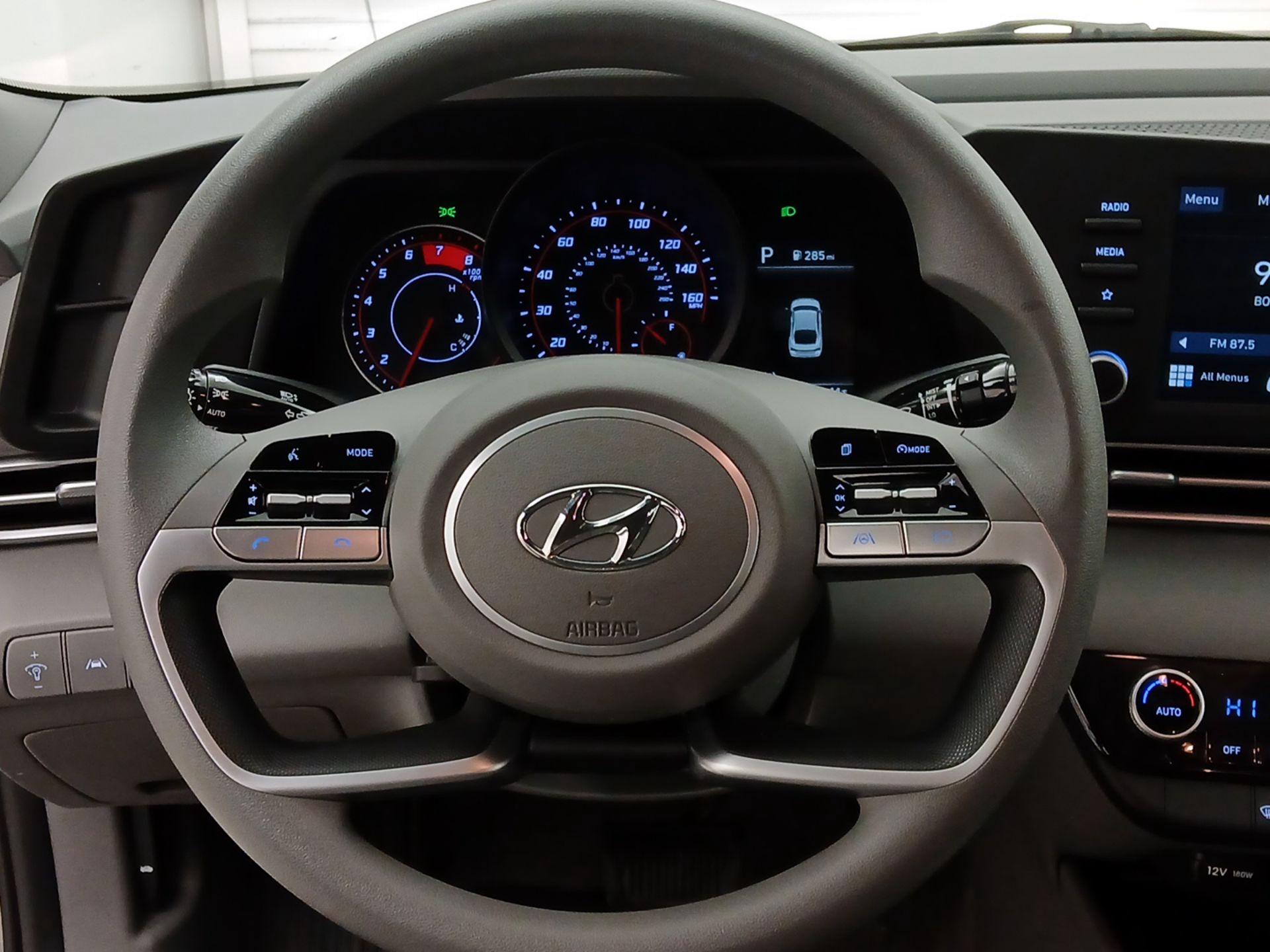 Thumbnail: 2023 Hyundai Elantra - 10