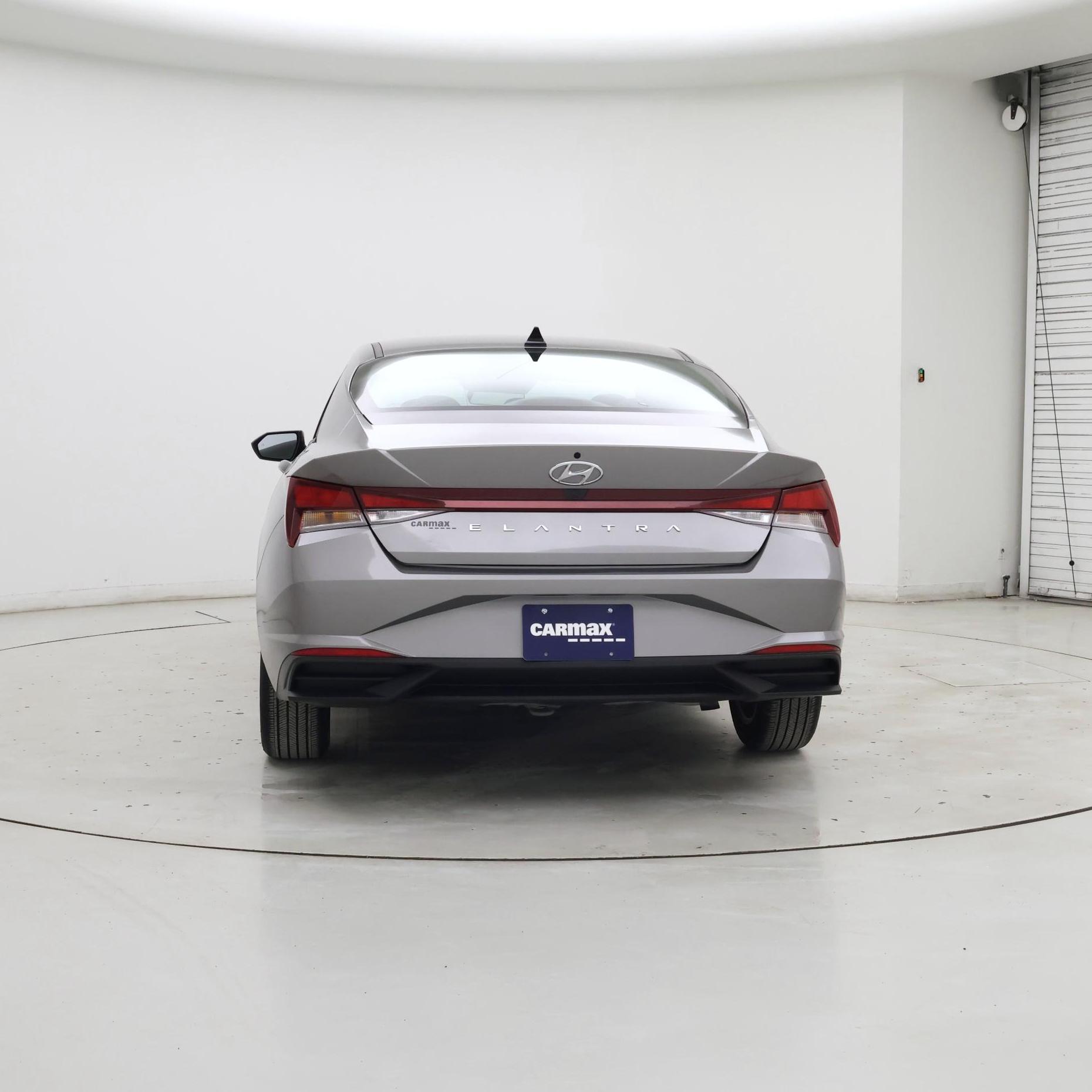 Thumbnail: 2023 Hyundai Elantra - 6