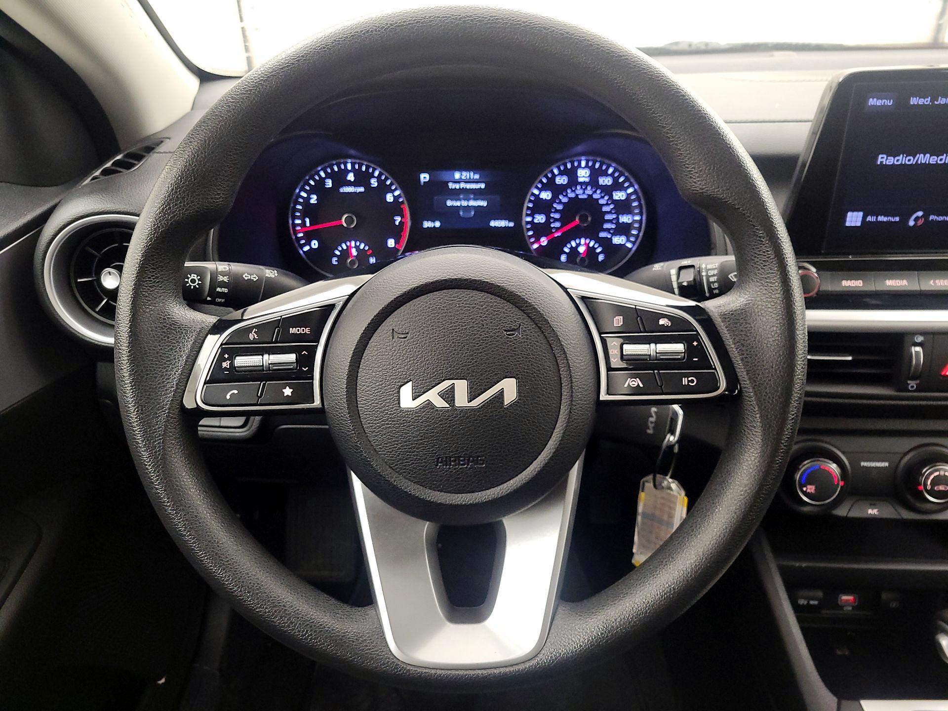 Thumbnail: 2024 Kia Forte - 10