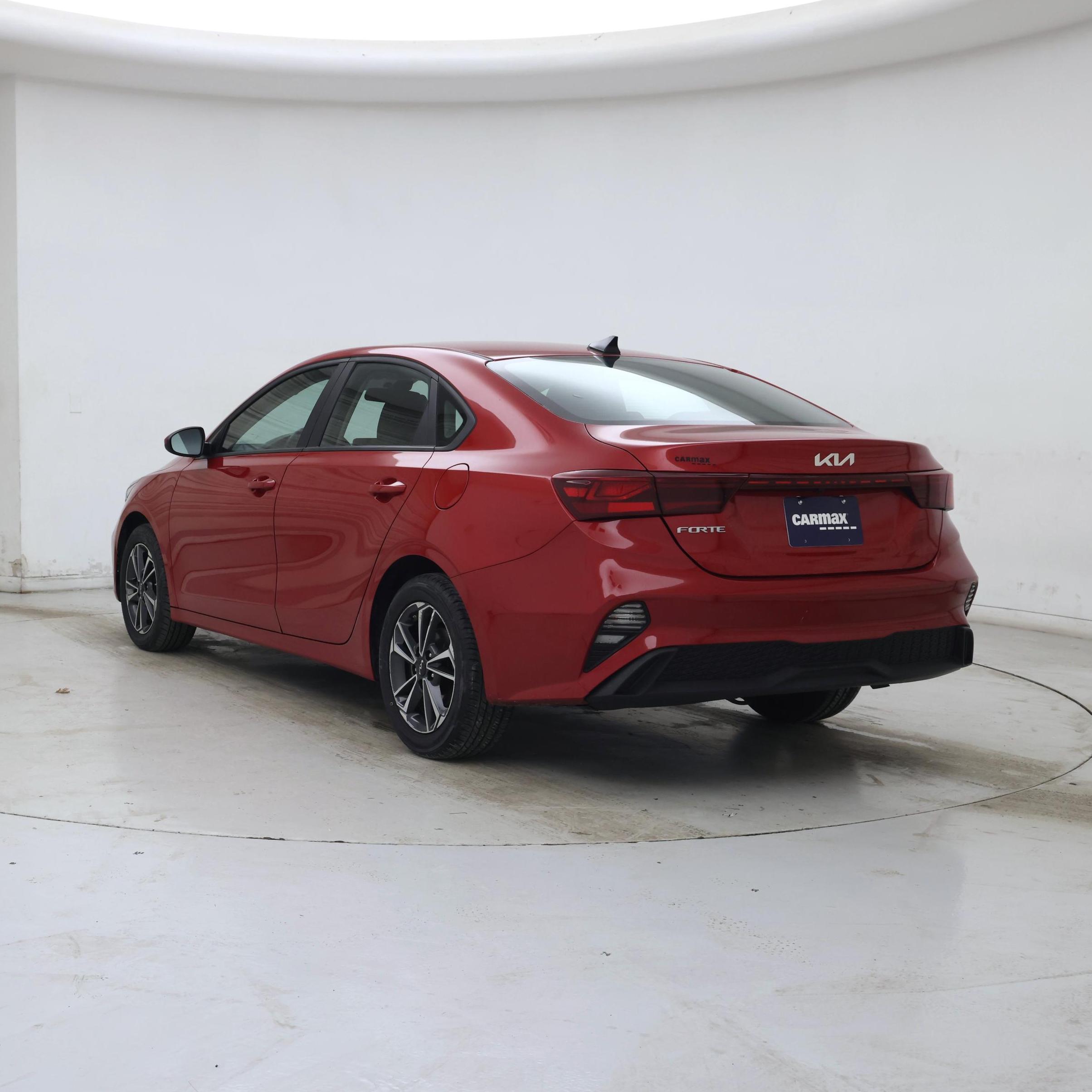 Thumbnail: 2024 Kia Forte - 2