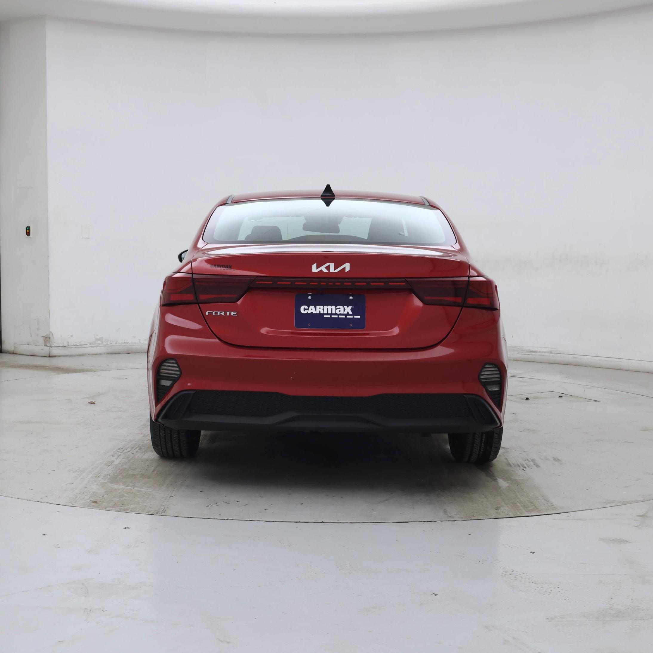 Thumbnail: 2024 Kia Forte - 6