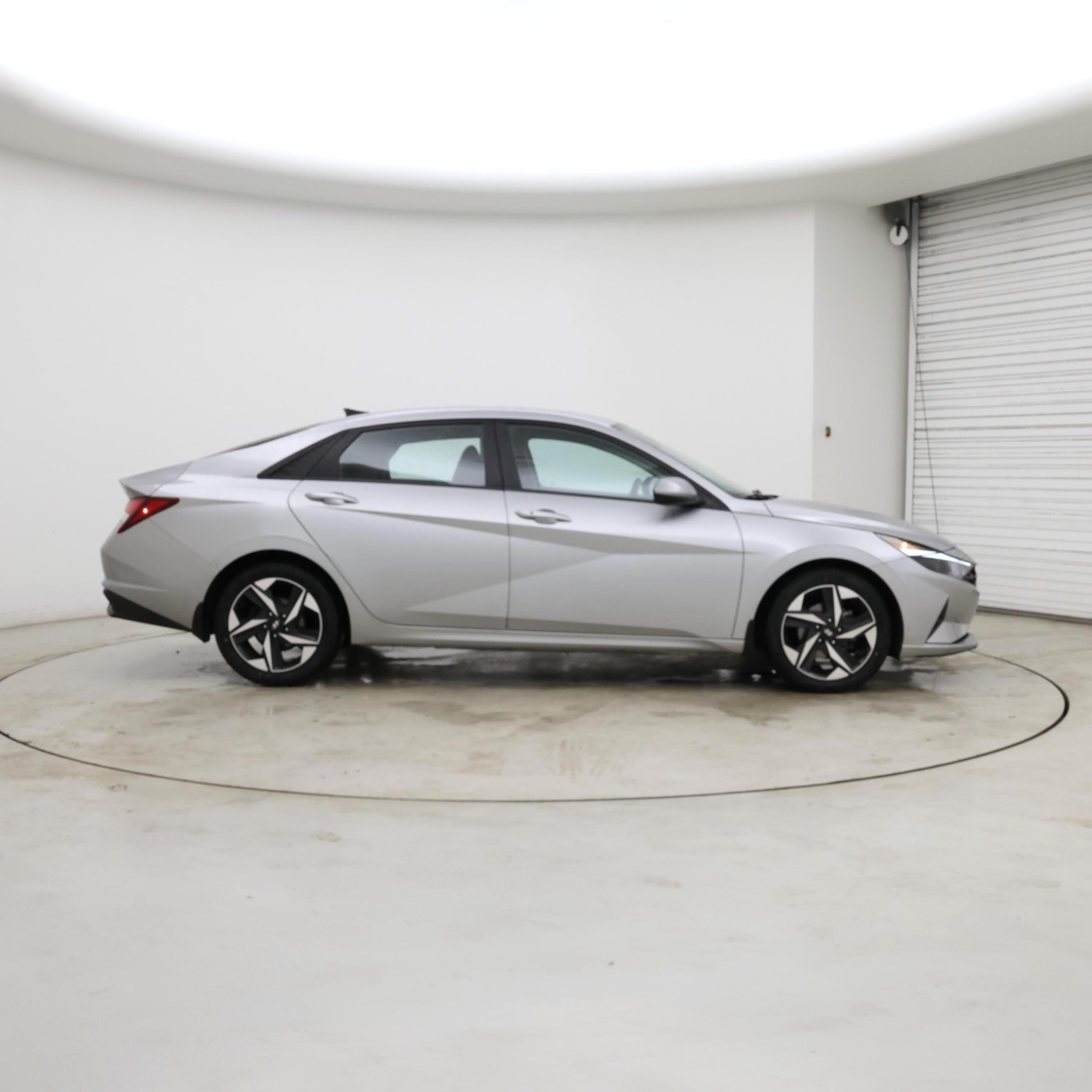 Thumbnail: 2023 Hyundai Elantra - 7