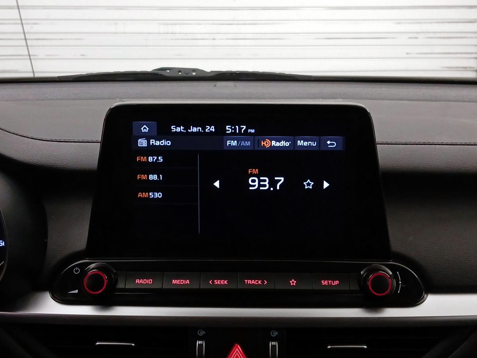 Thumbnail: 2023 Kia Forte - 15