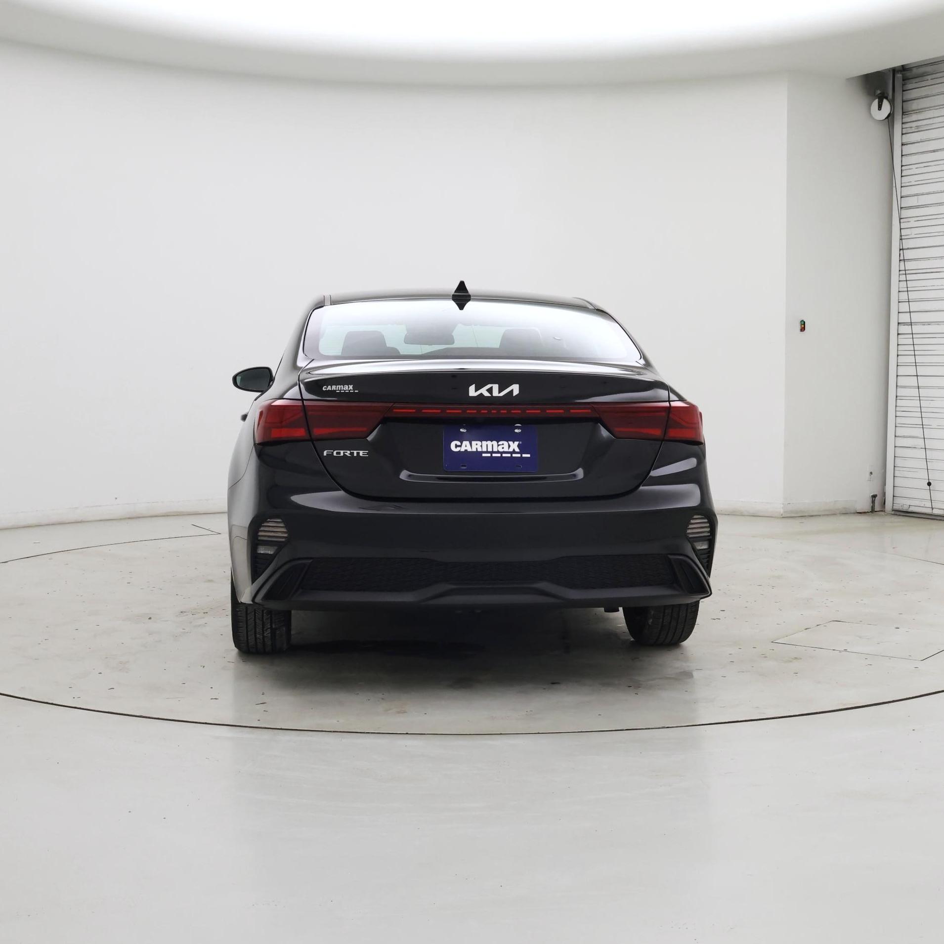 Thumbnail: 2023 Kia Forte - 6