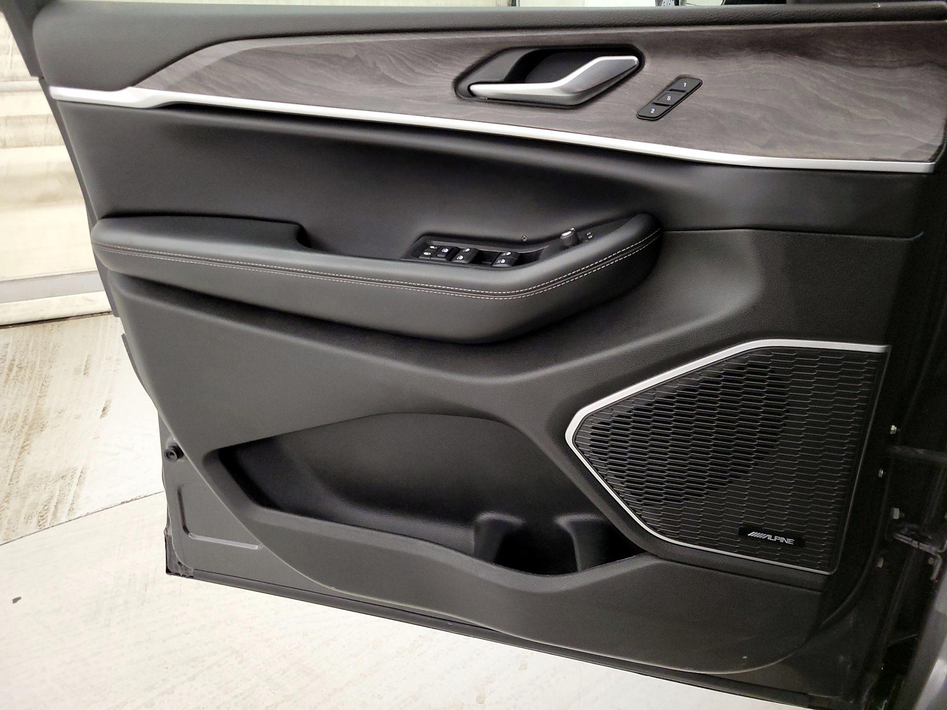 Thumbnail: 2022 Jeep Grand Cherokee L - 12